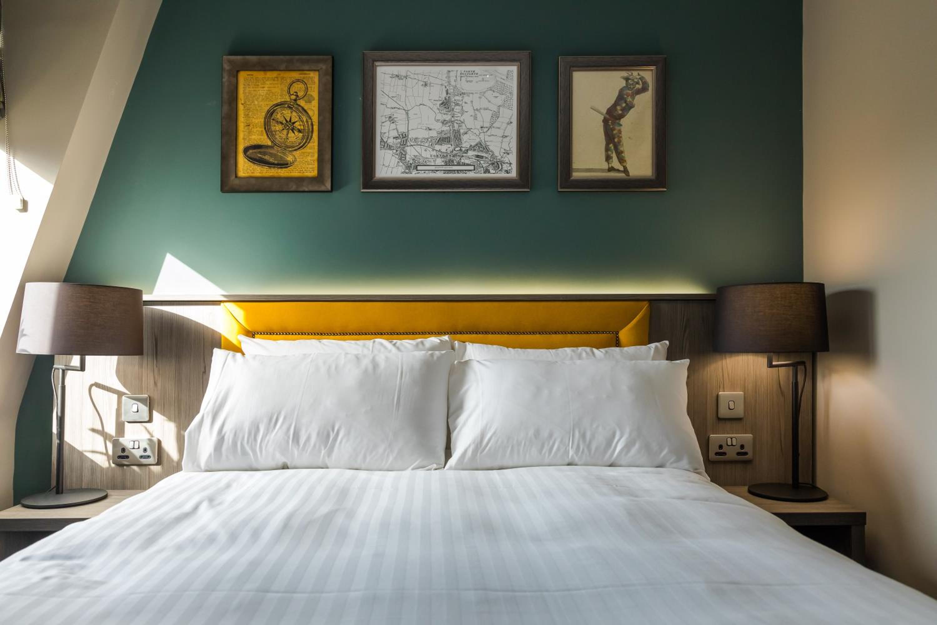 Standard Double Room - Photo 1