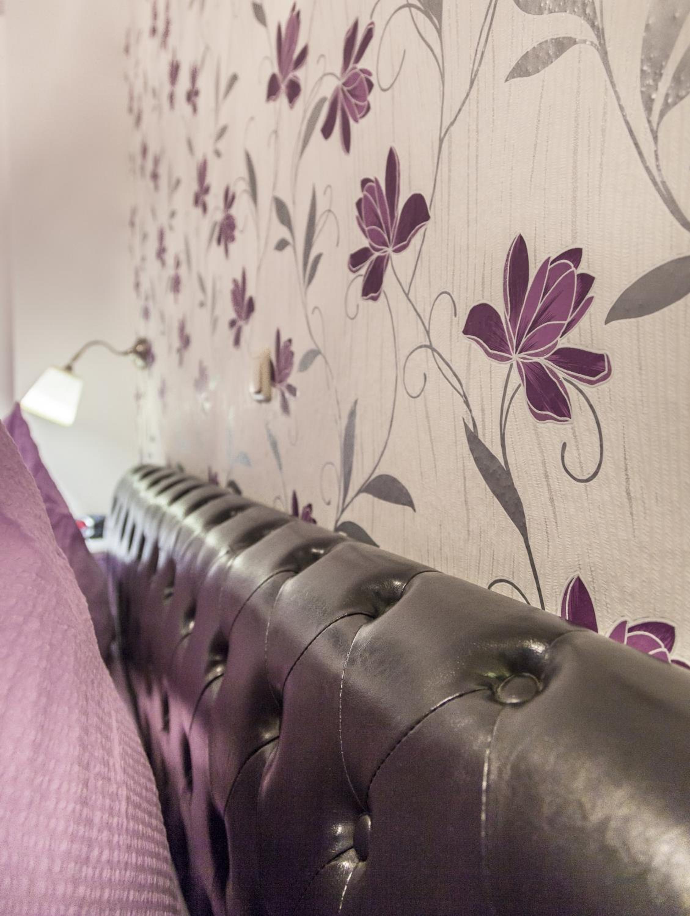Double Room - Photo 6