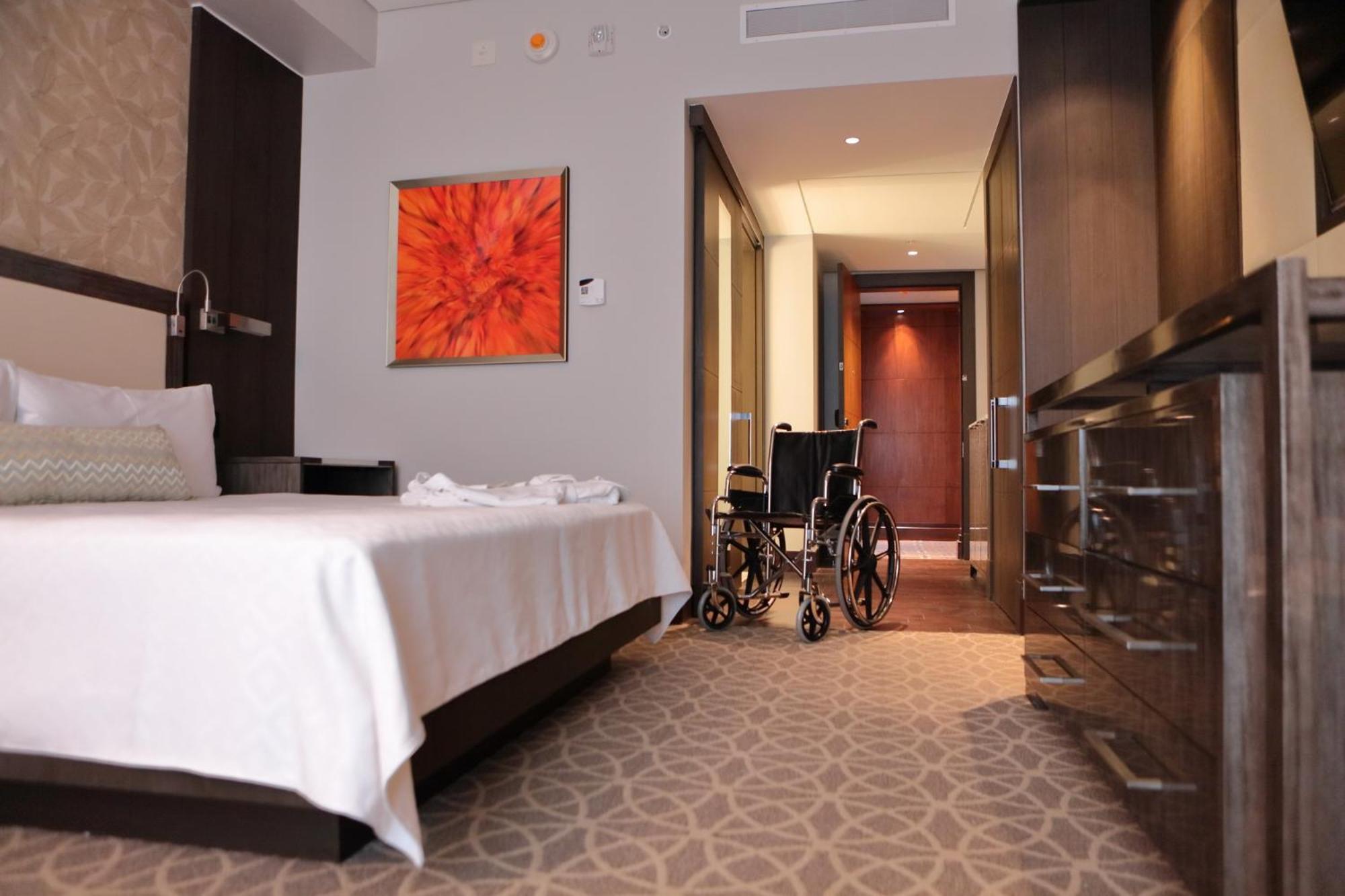 King Room - Mobility Accessible