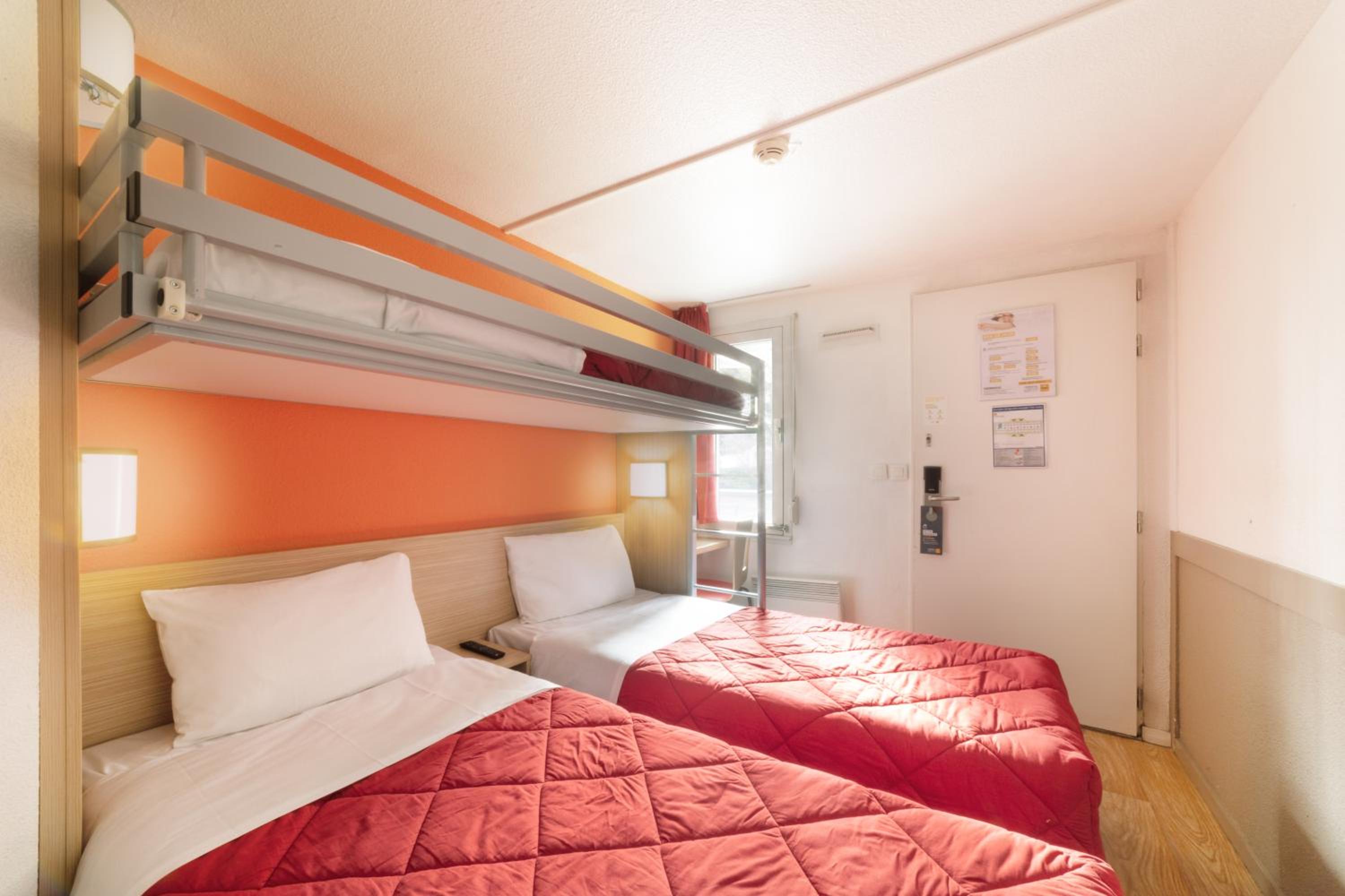 Triple Room - Photo 1