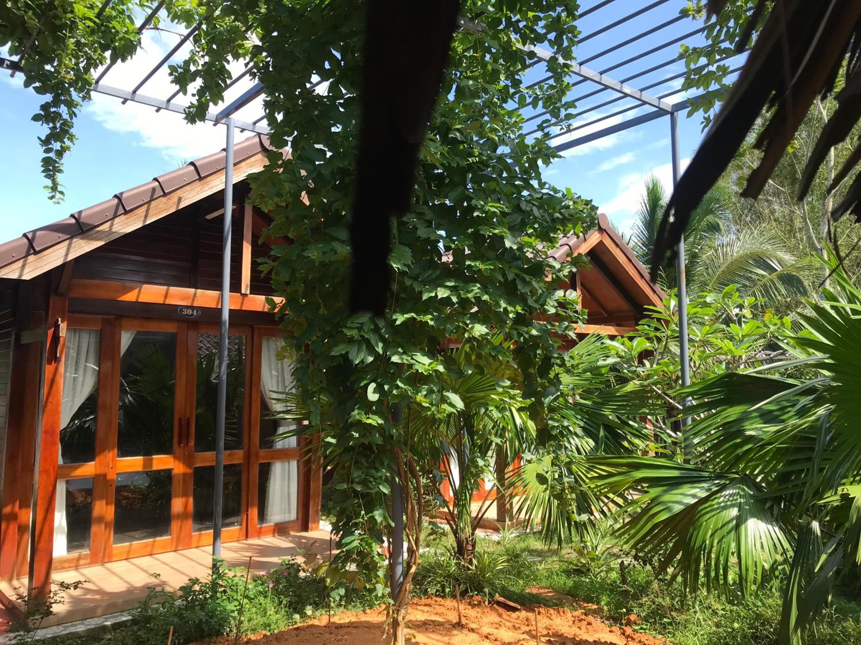 Double Room with Garden View - Photo 2