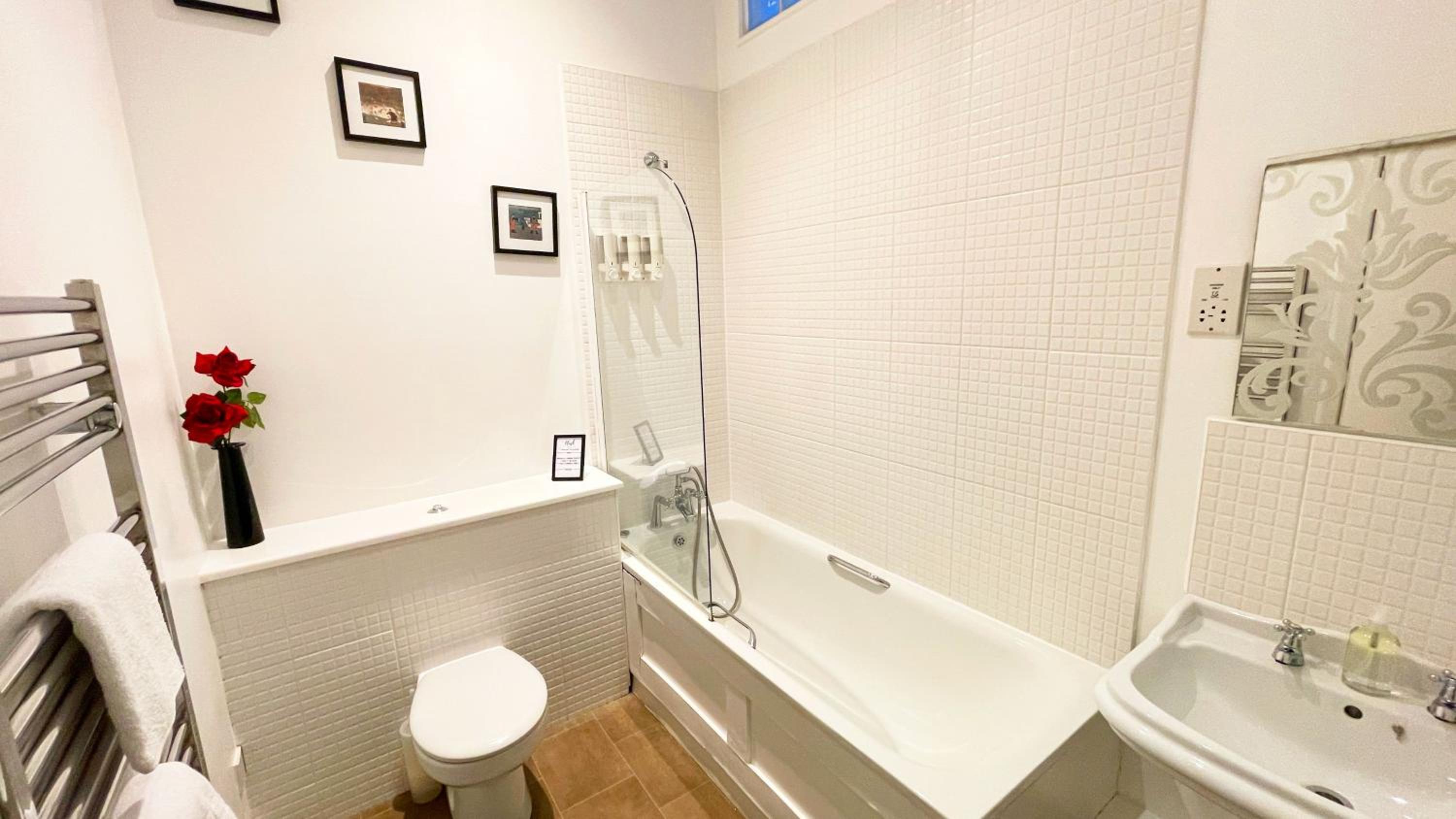 Classic Triple Room photo 2