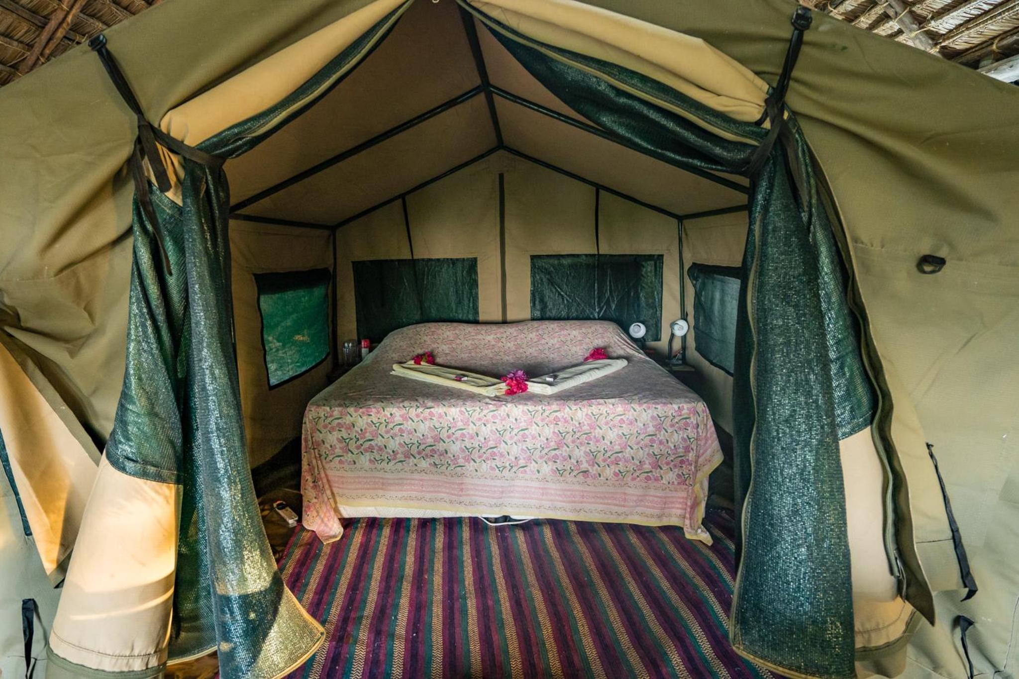 King Room with Sea View - Photo 12