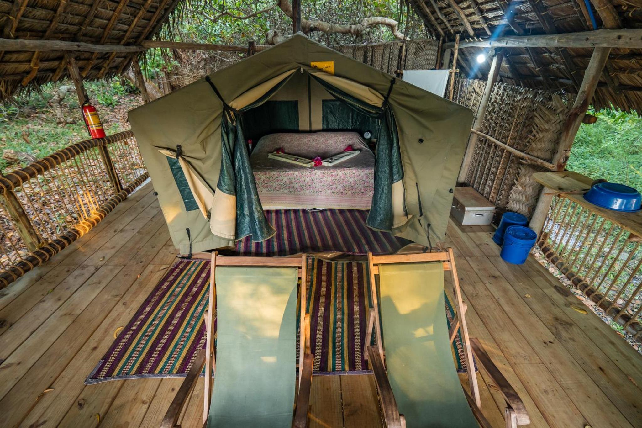 King Room with Sea View - Photo 13