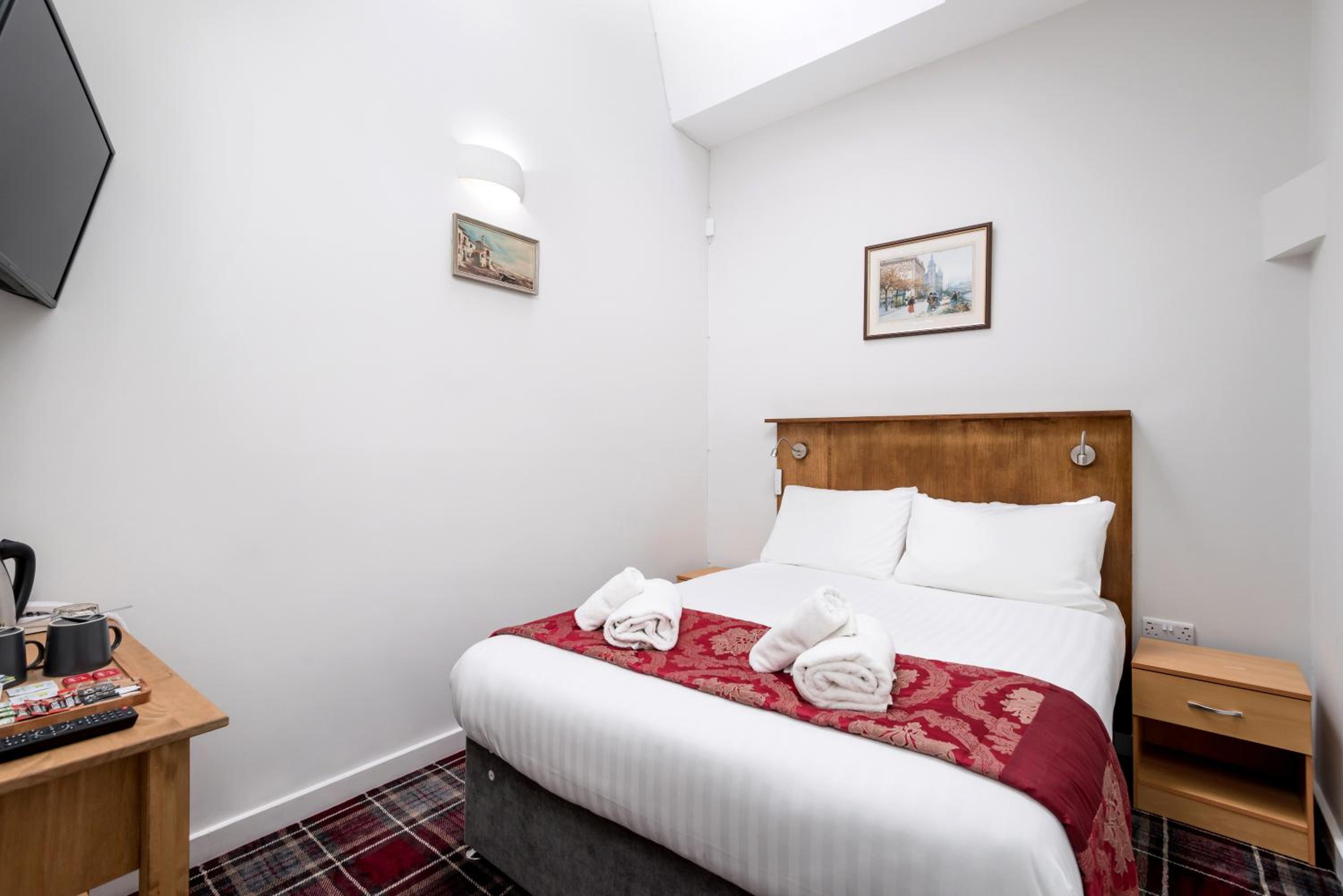 Large Double Room