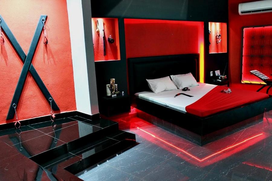 Suite with Spa Bath - Photo 5