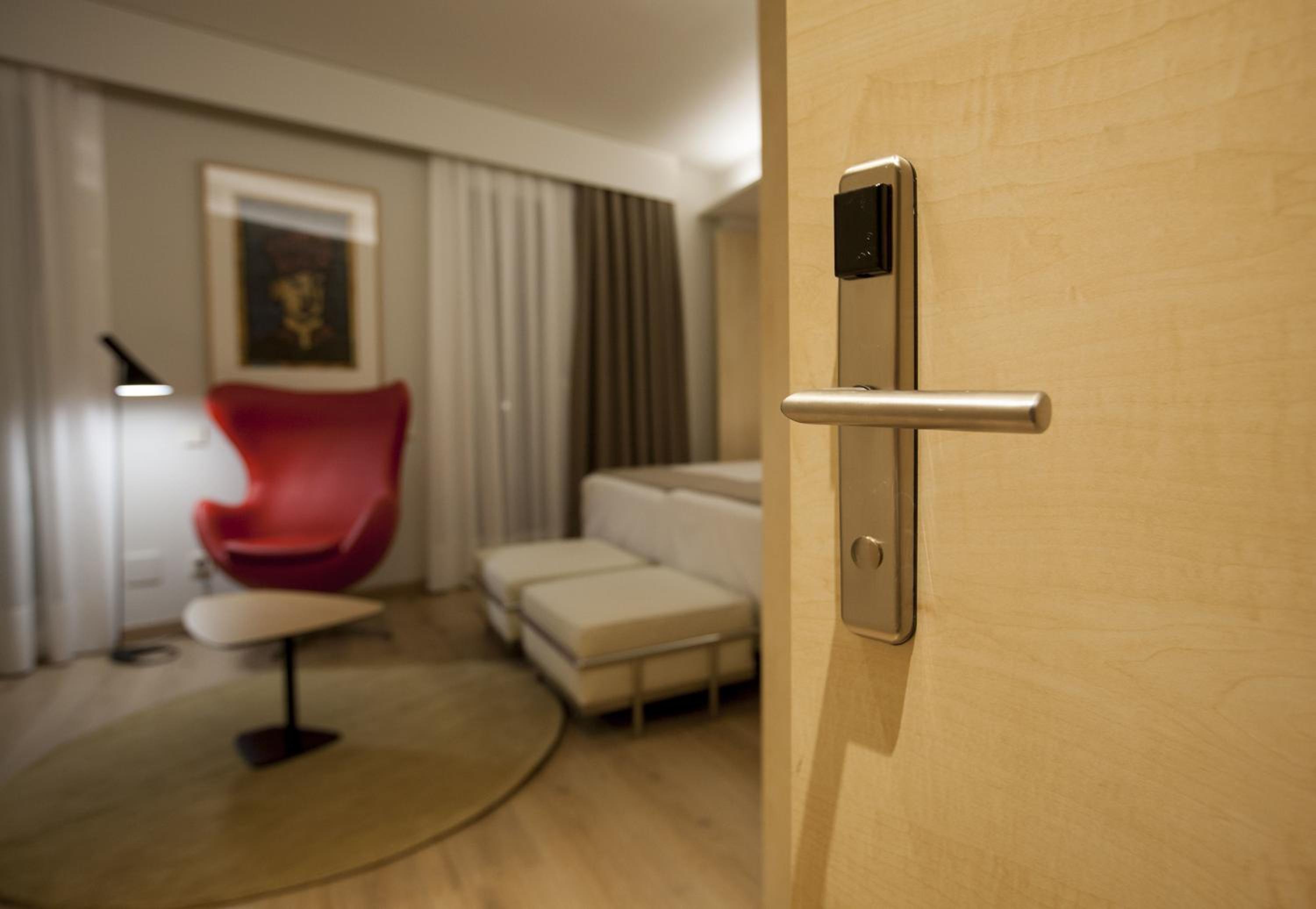 Deluxe Twin Room photo 3