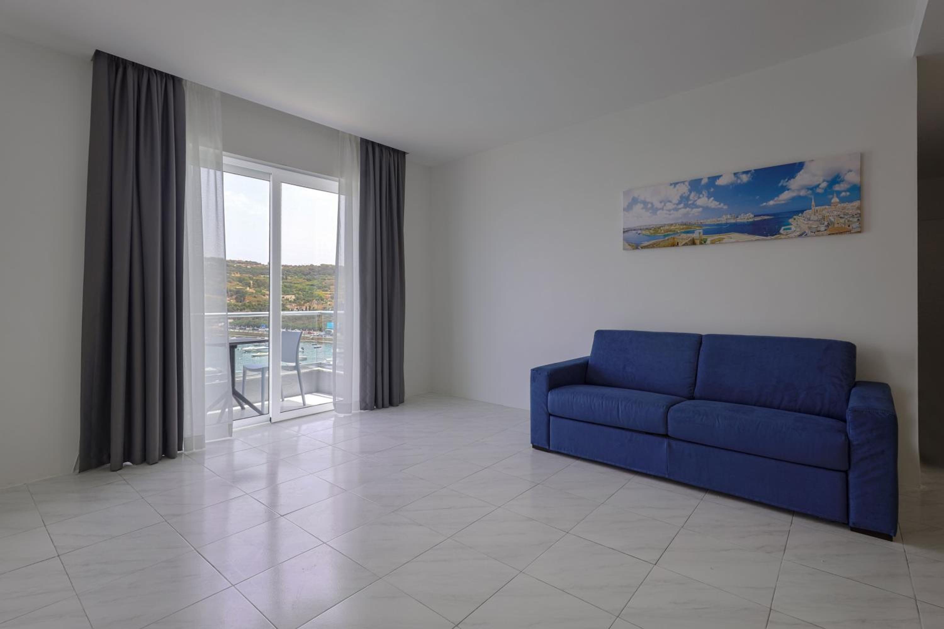 Double Room with Balcony and Sea View