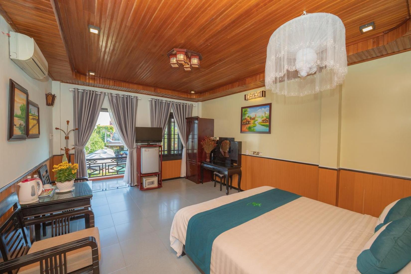 Double Room with Pool View photo 3