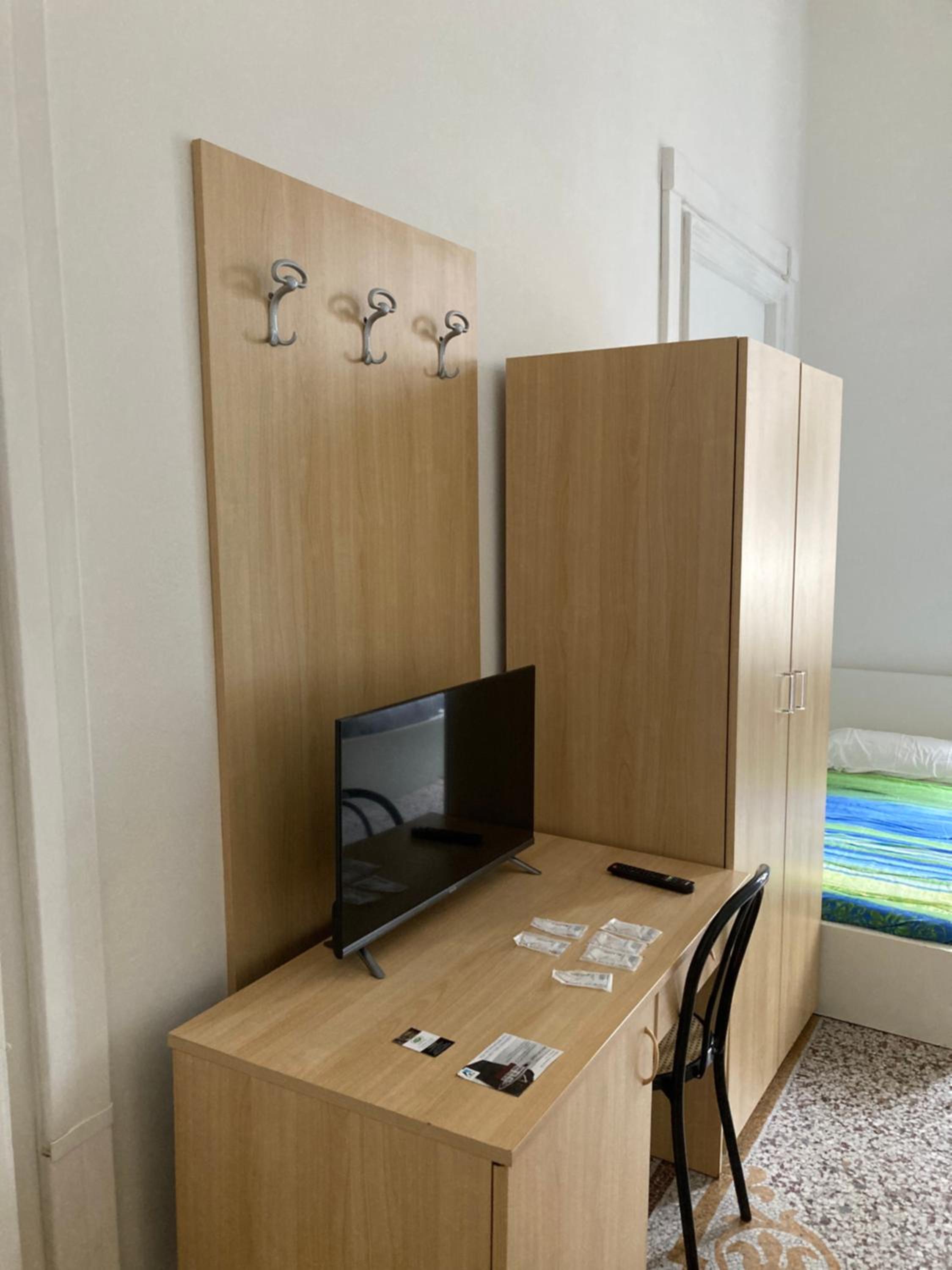 Triple Room - Photo 11