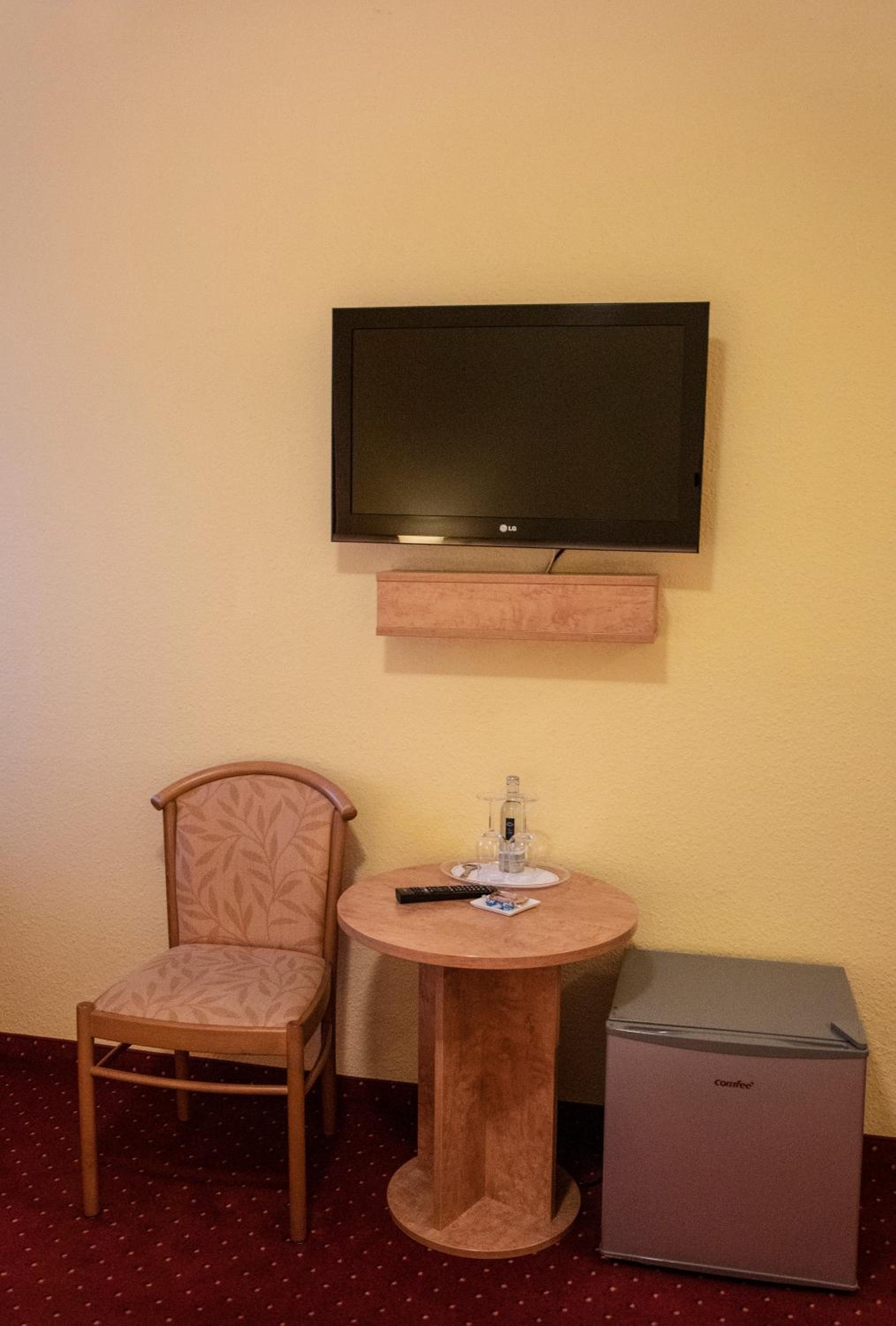Quadruple Room - Photo 2