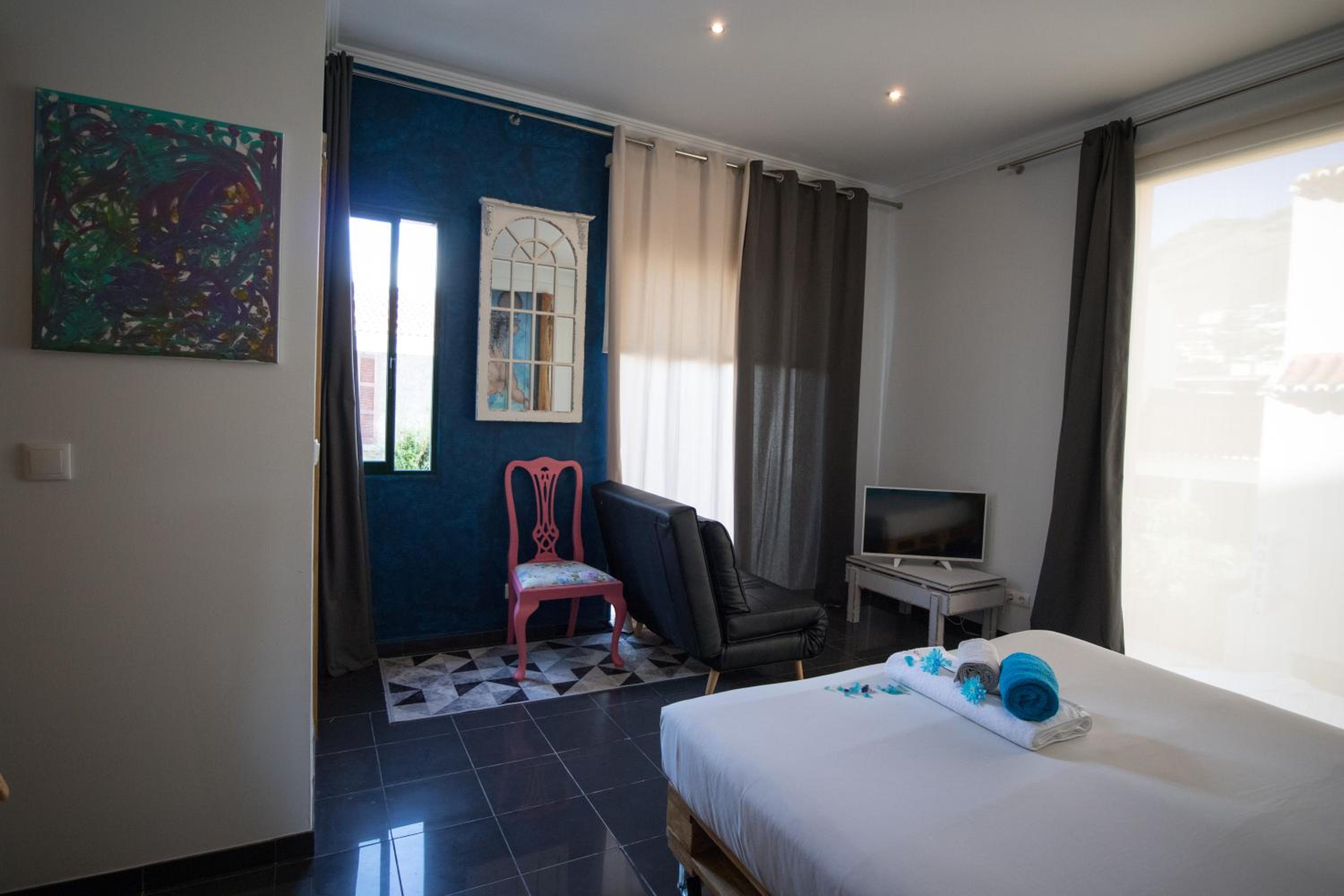 Double or Twin Room photo 2