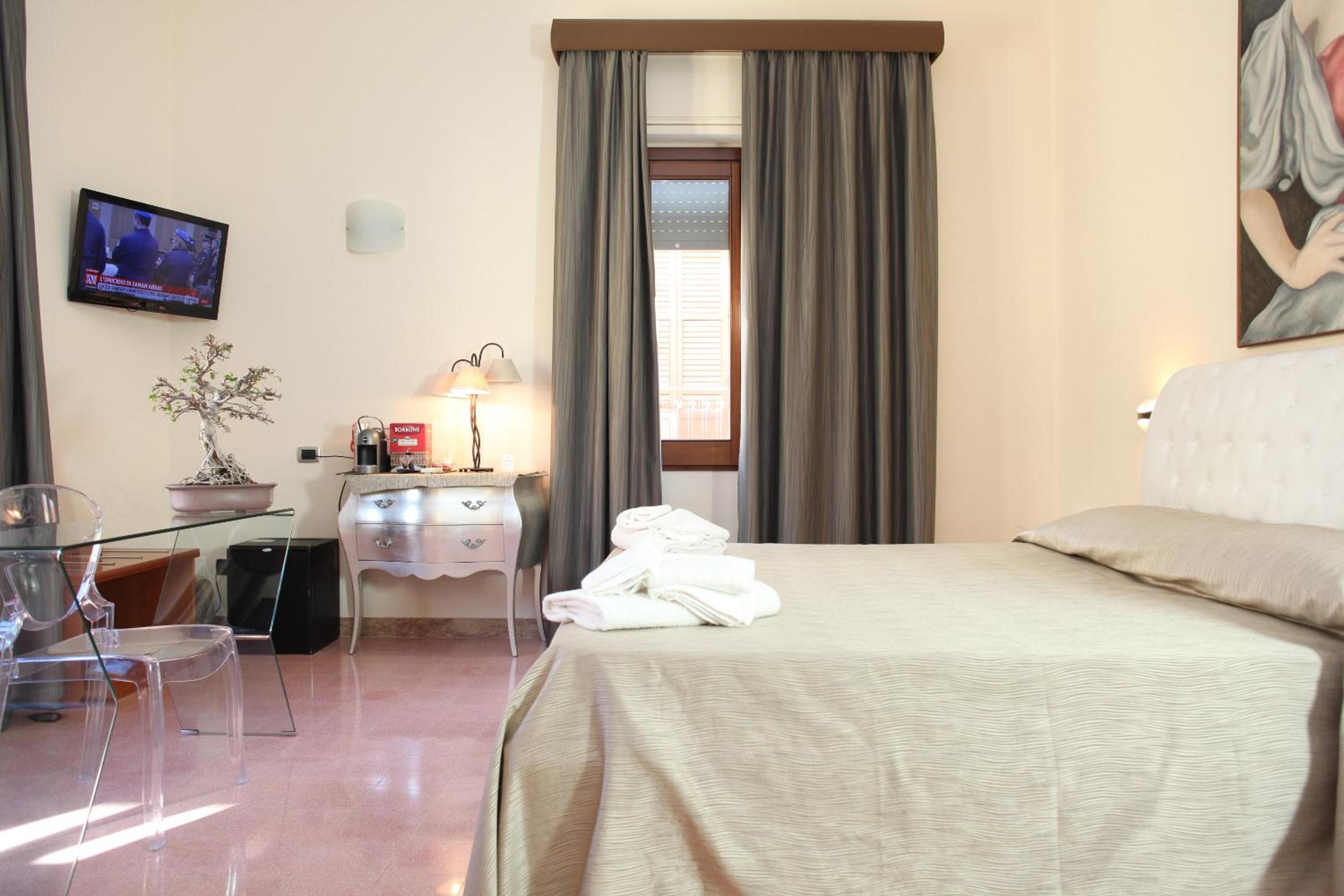 Double Room photo 2