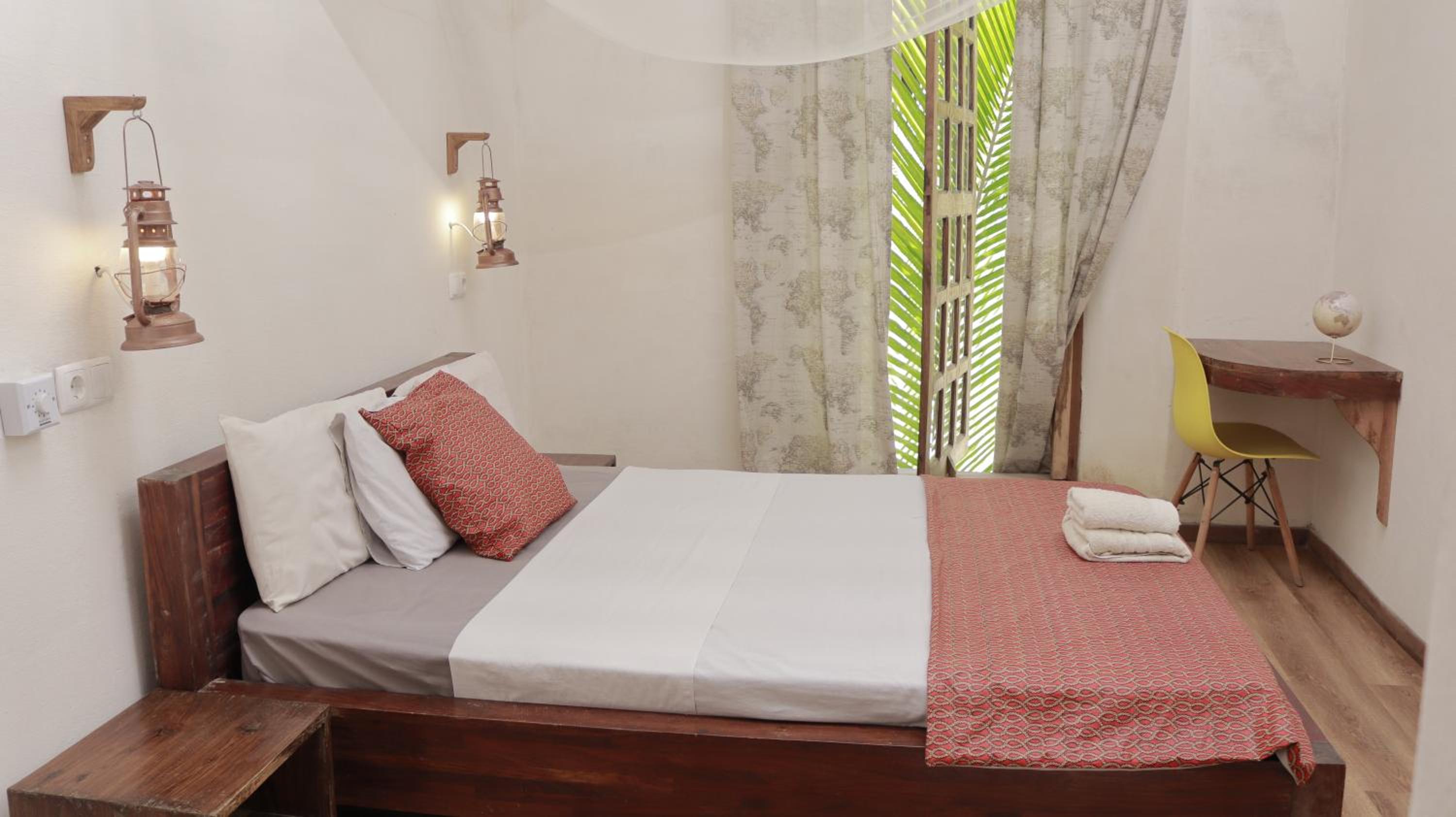 Economy Single Room