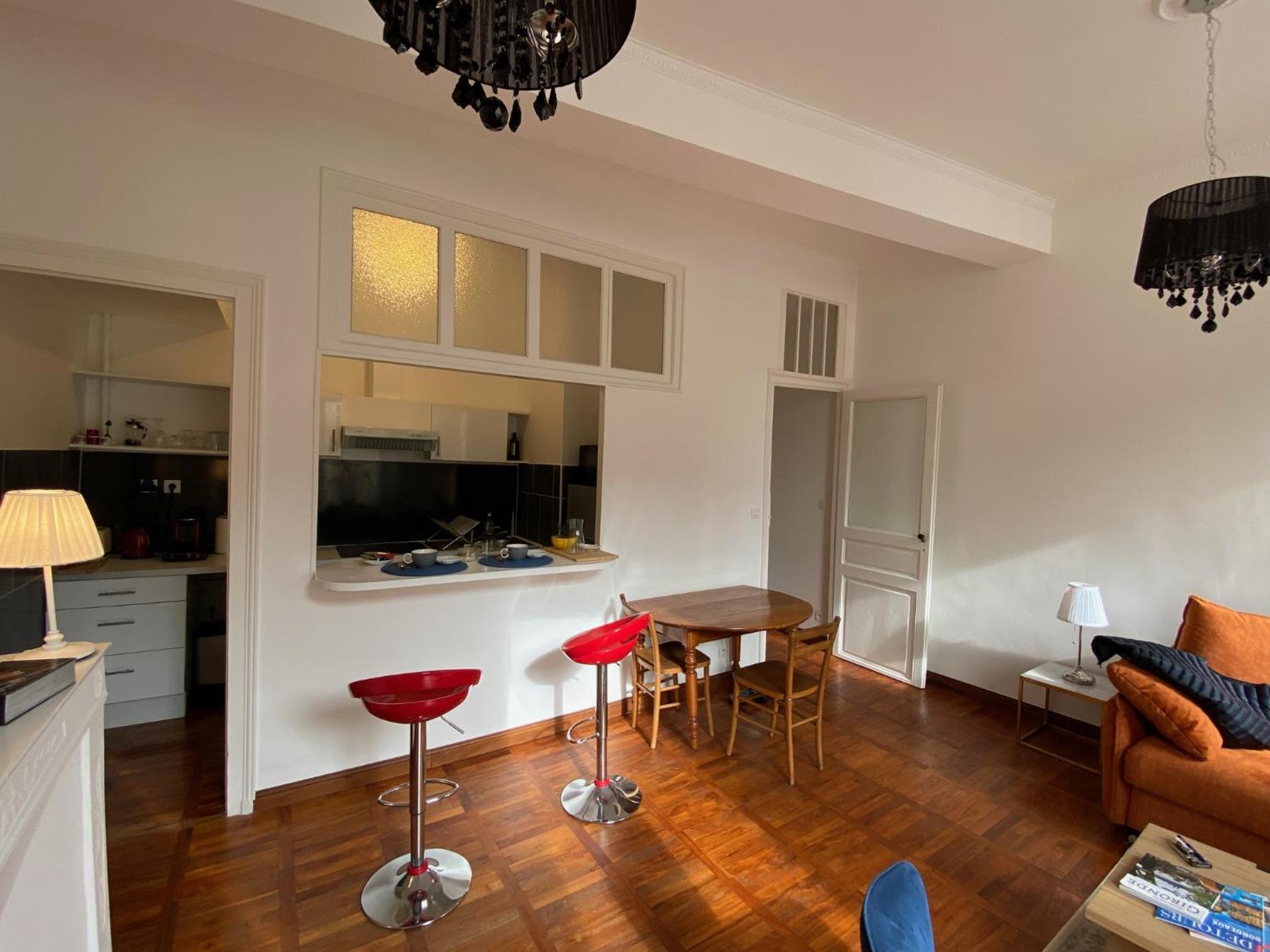 Apartment photo 3