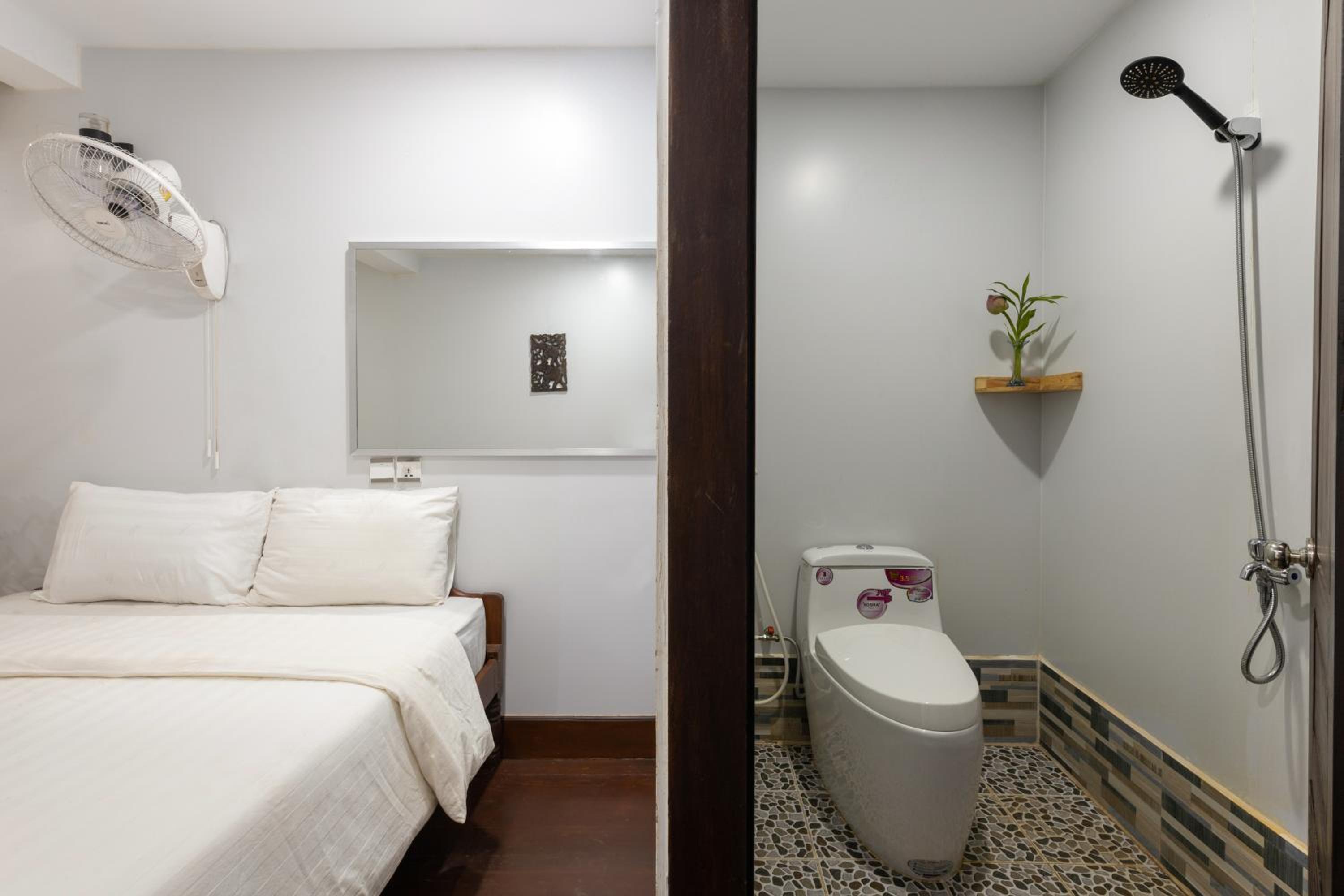 Economy Single Room photo 1