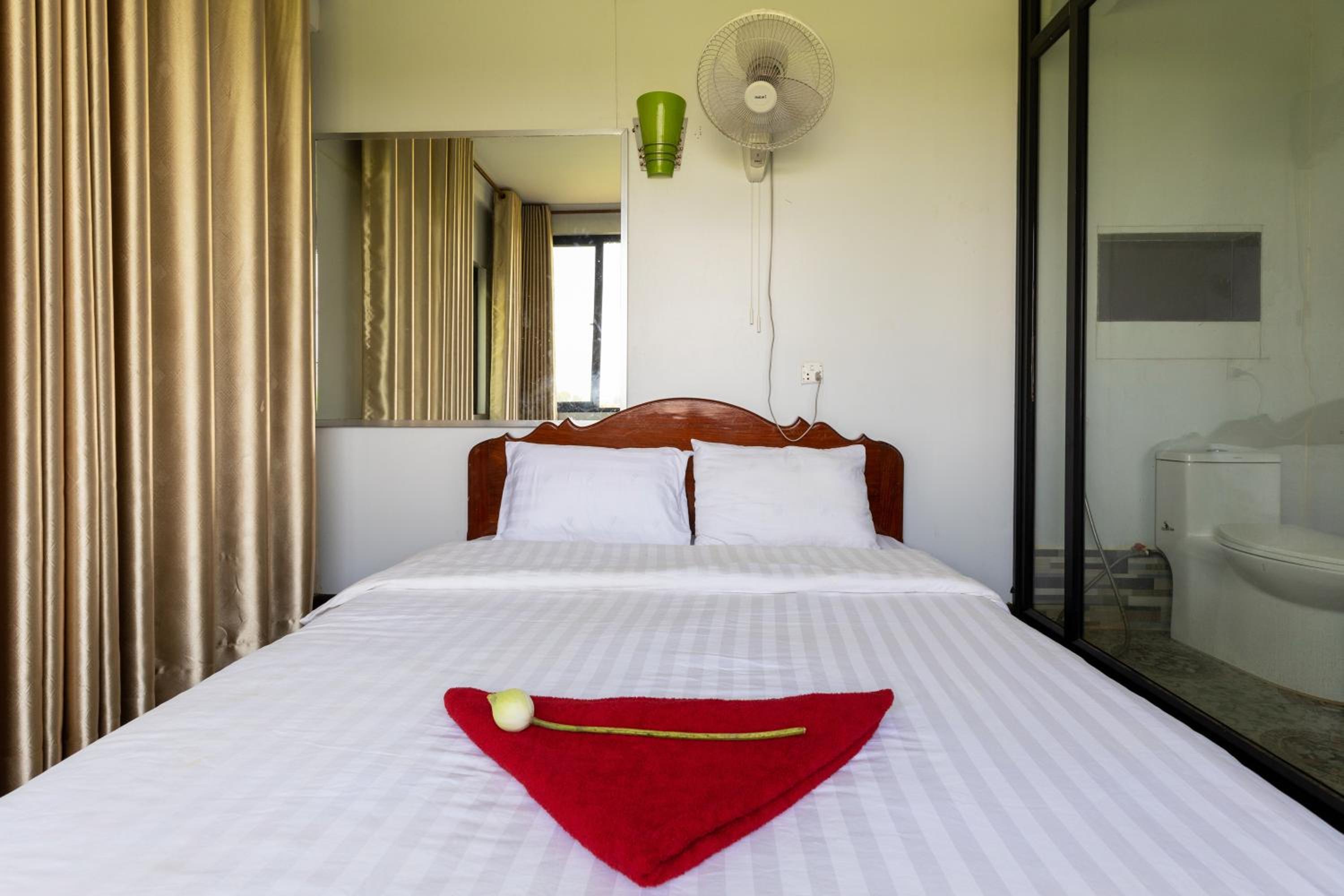 Deluxe Double Room photo 3