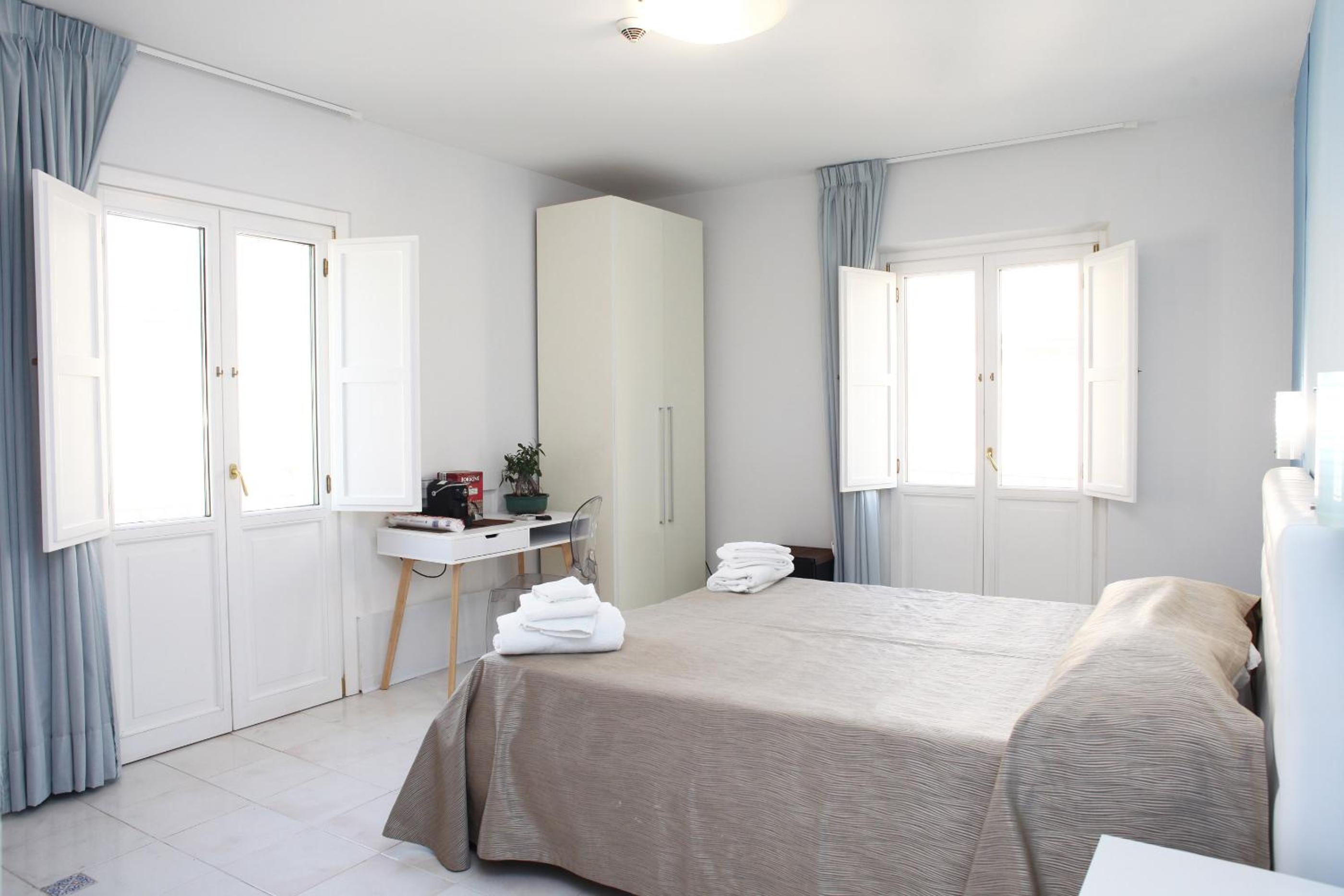 Quadruple Room with Balcony photo 1