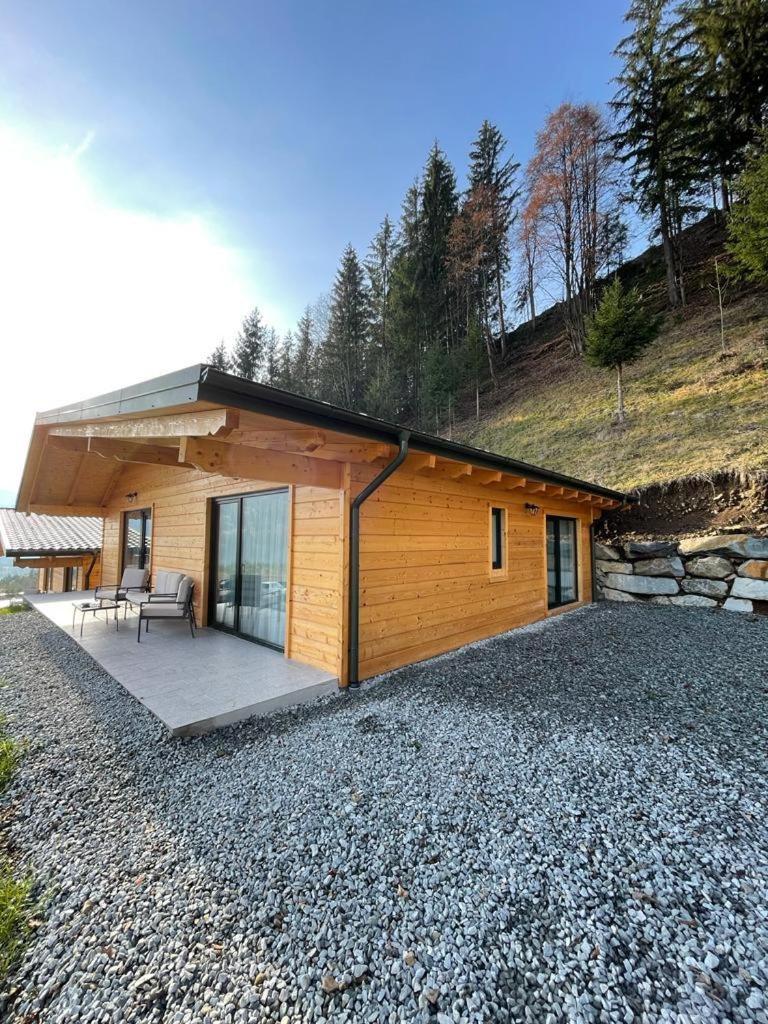 Four-Bedroom House photo 3