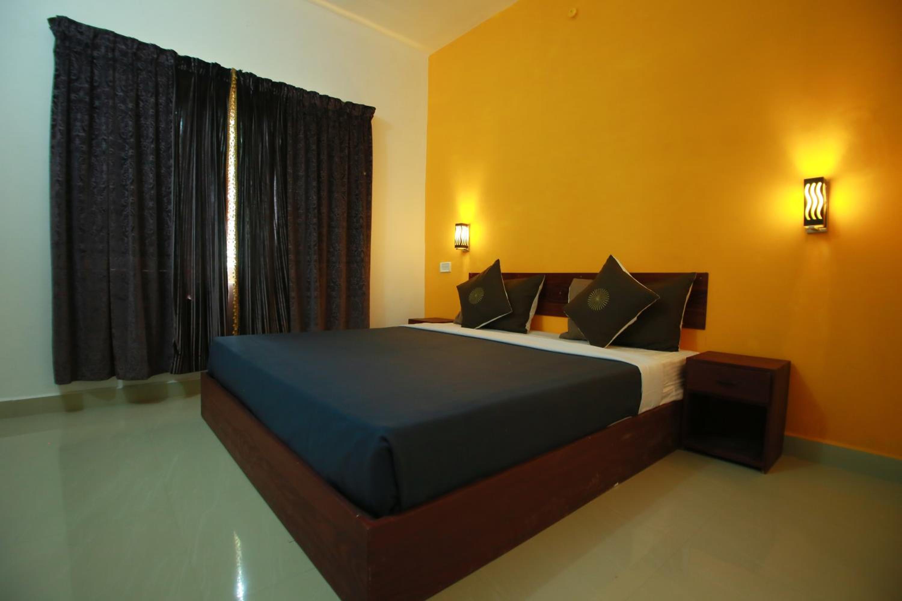 Budget Double Room photo 1