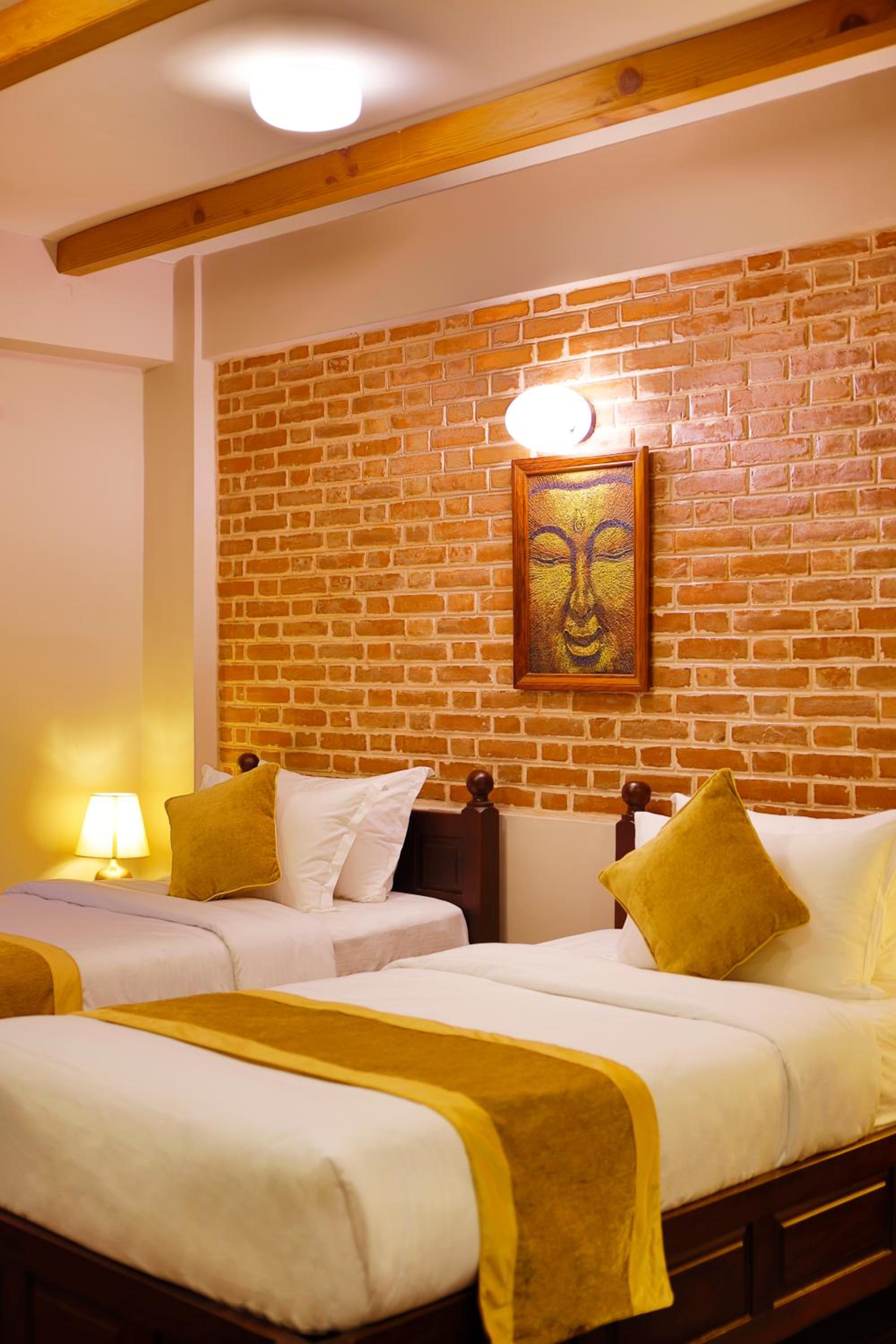 Deluxe Double or Twin Room - Photo 2