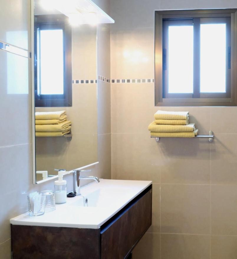 Deluxe Double Room With Balcony And Sea View photo 3