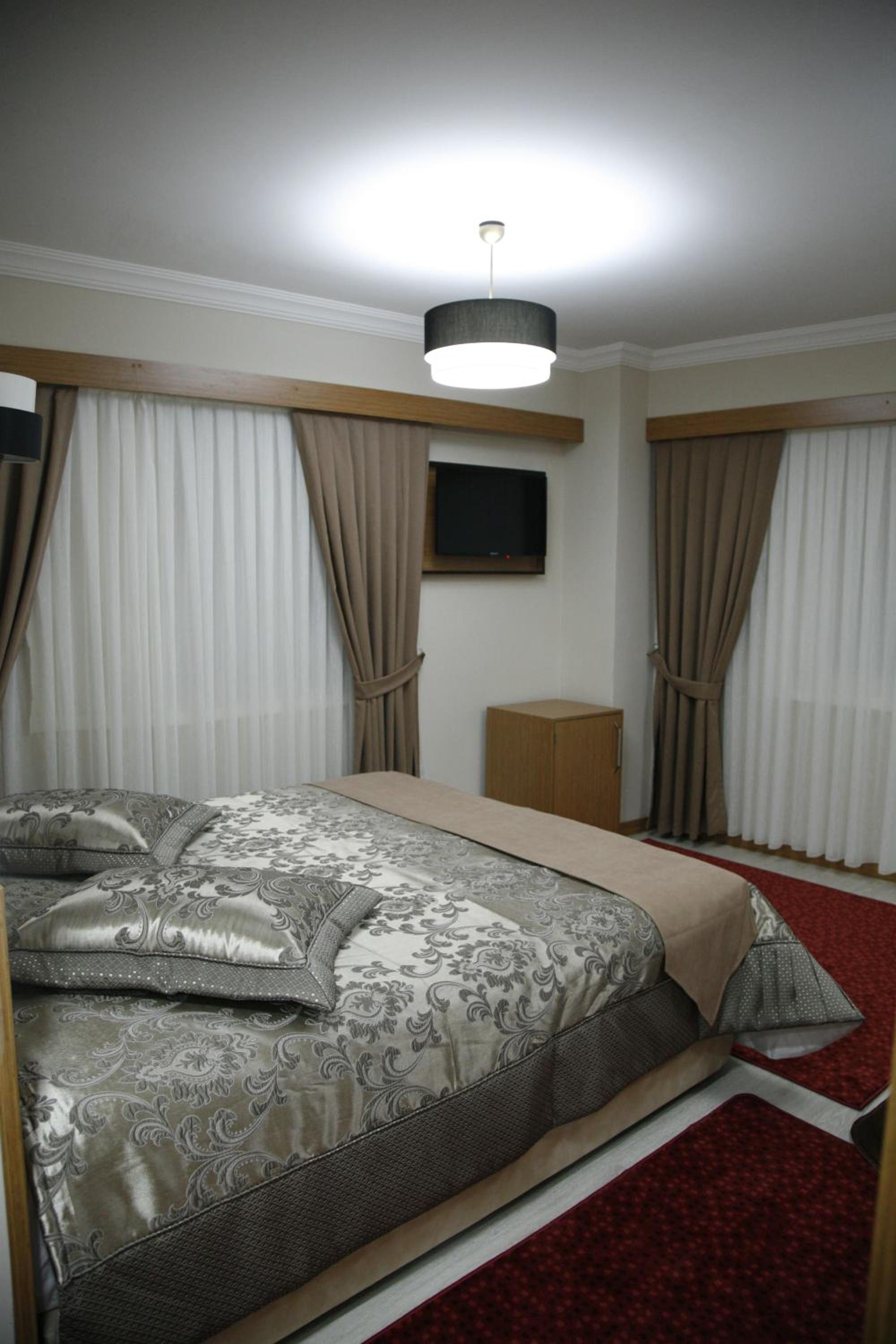 Standard Double Room - Photo 4