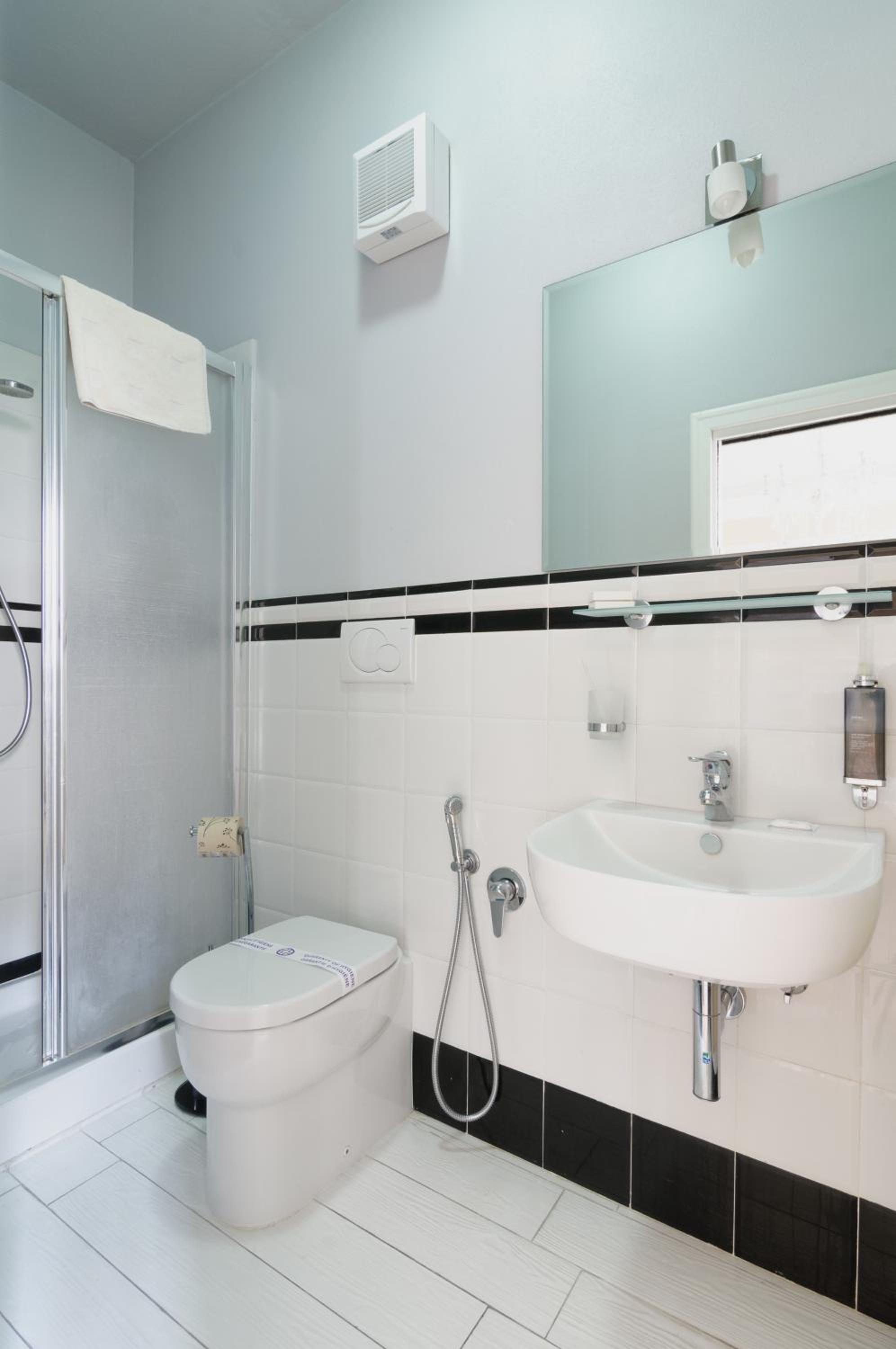 Triple Room photo 2