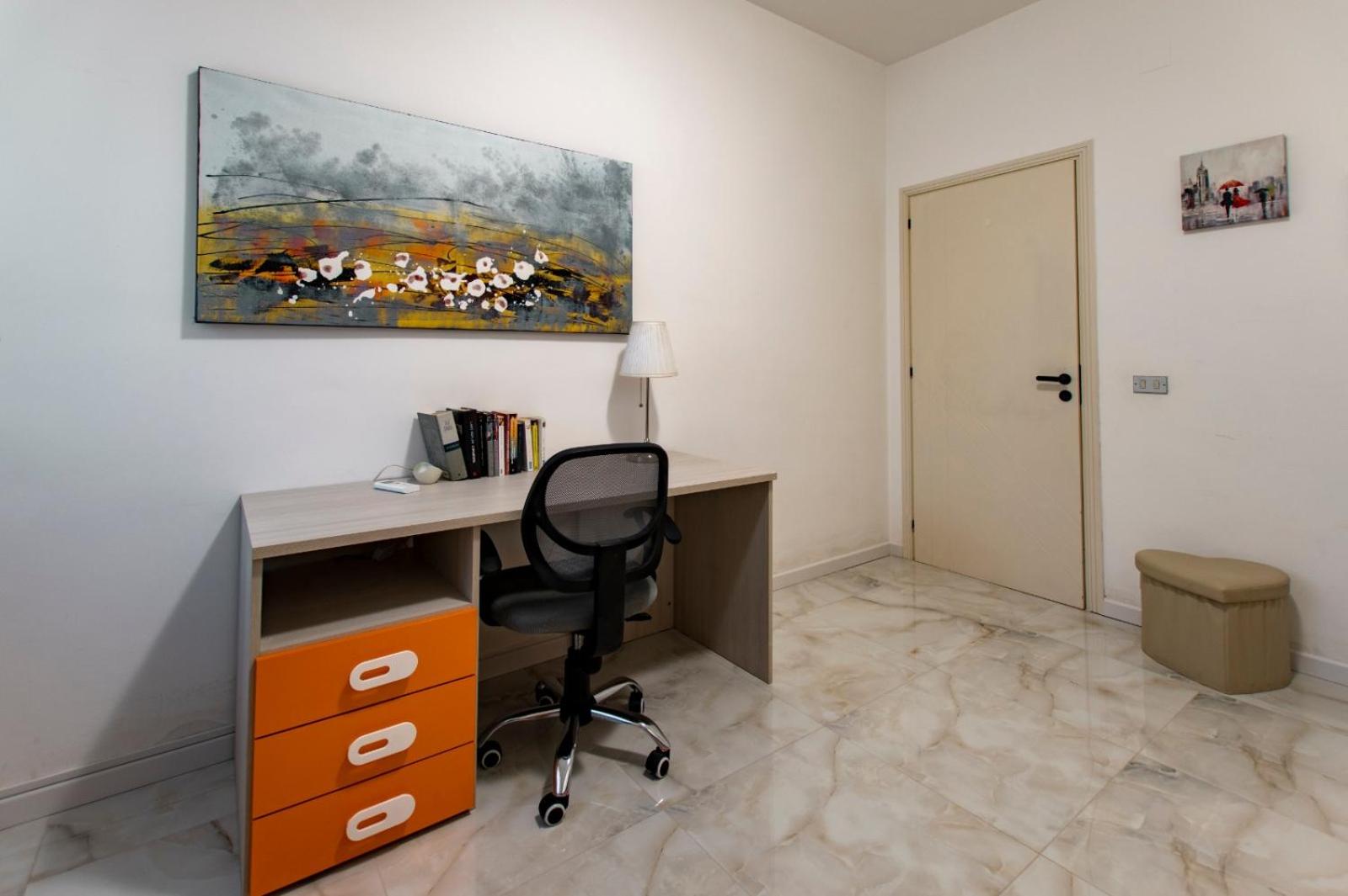 Two-Bedroom Apartment - Photo 4