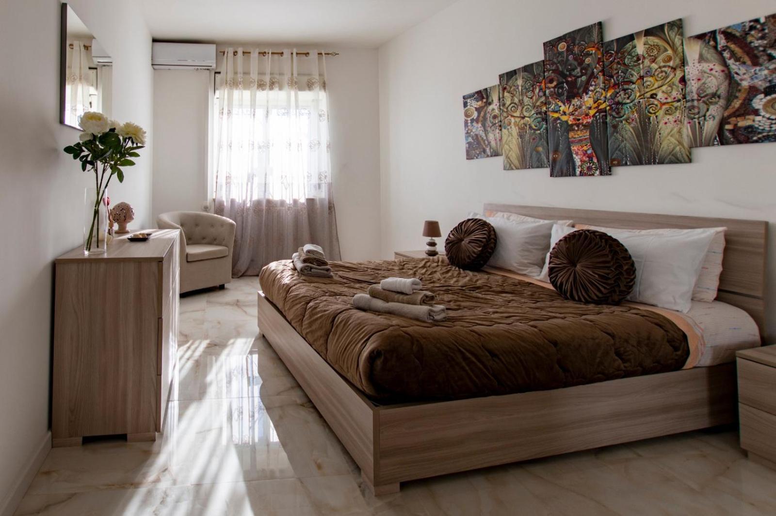 Two-Bedroom Apartment - Photo 1