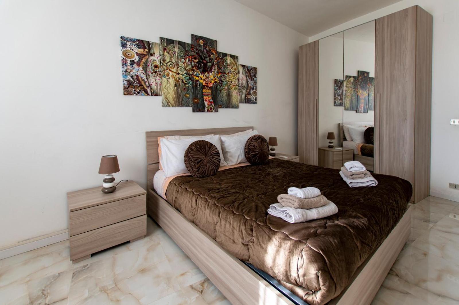 Two-Bedroom Apartment - Photo 23