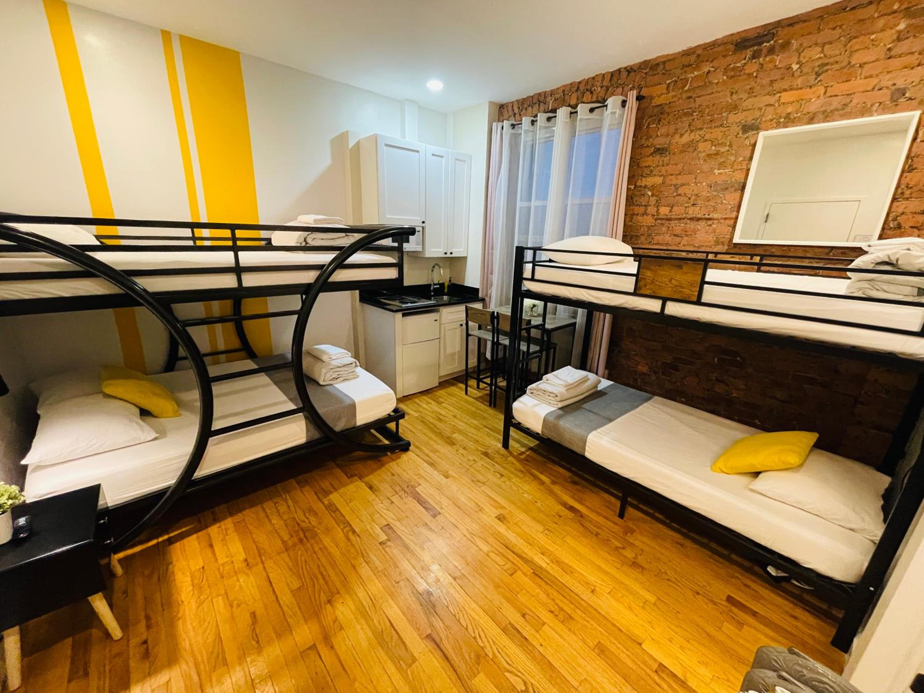 Studio Apartment photo 3