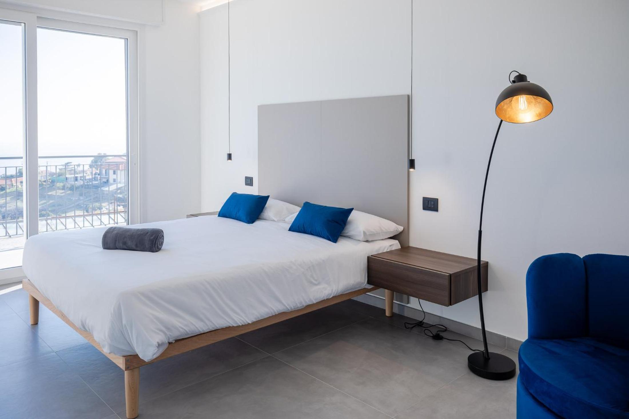 Deluxe Double Room with Sea View