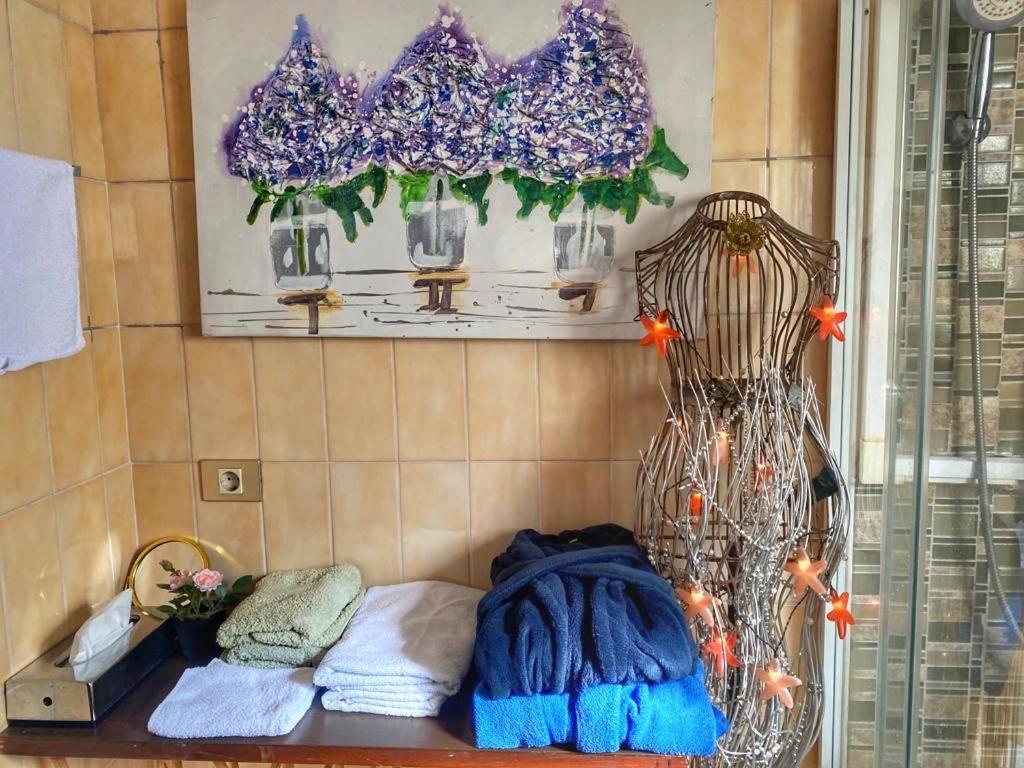 Apartment with Sea View - Photo 6