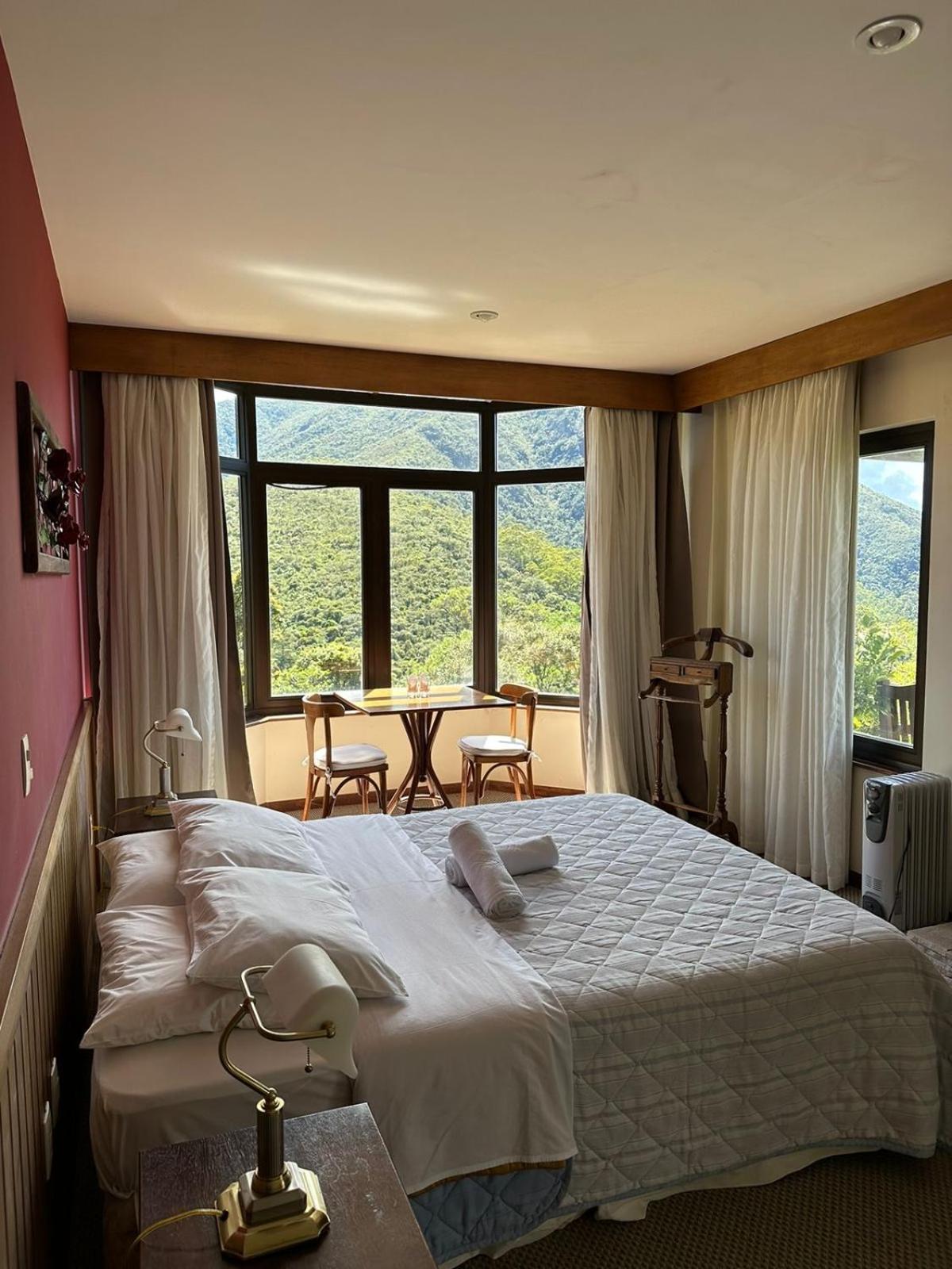 Deluxe Suite photo 1
