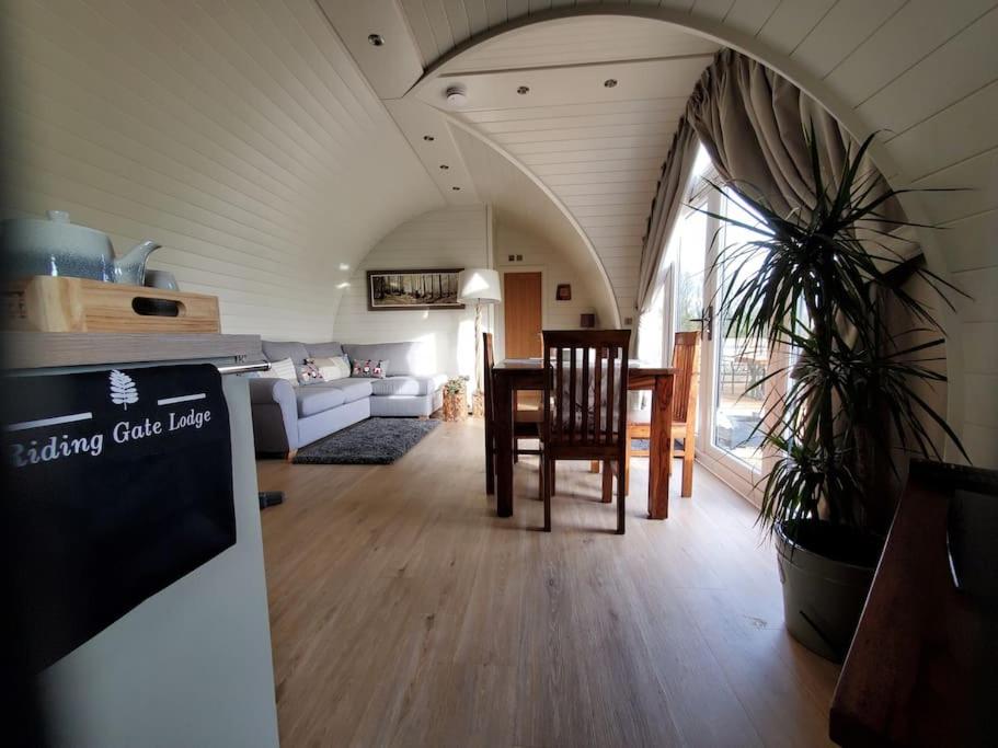 Two-Bedroom House photo 2