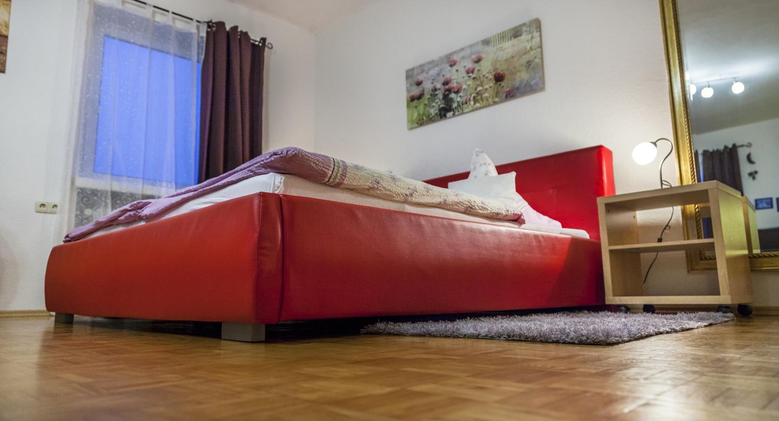 Apartment - Photo 2