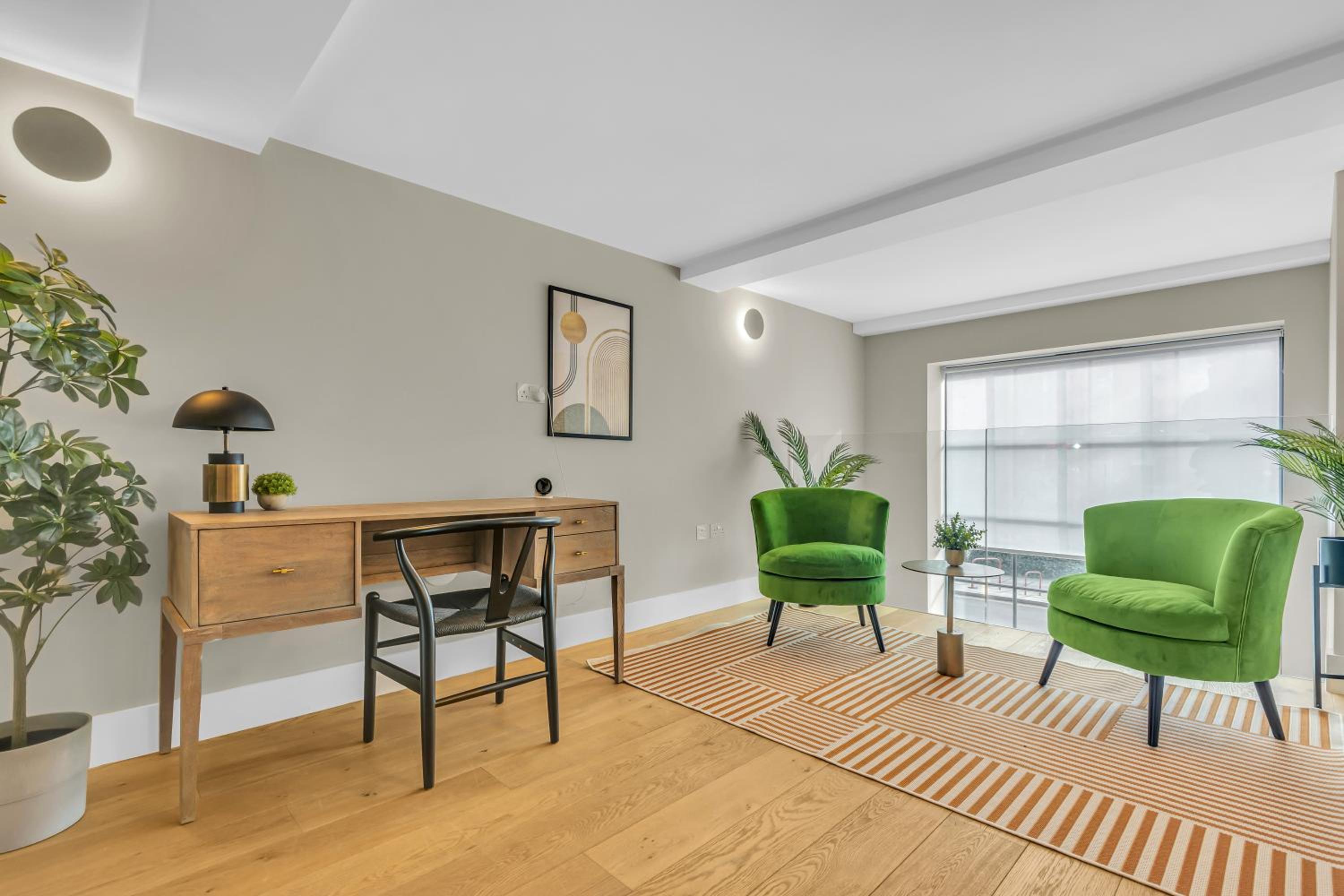Four-Bedroom House photo 1