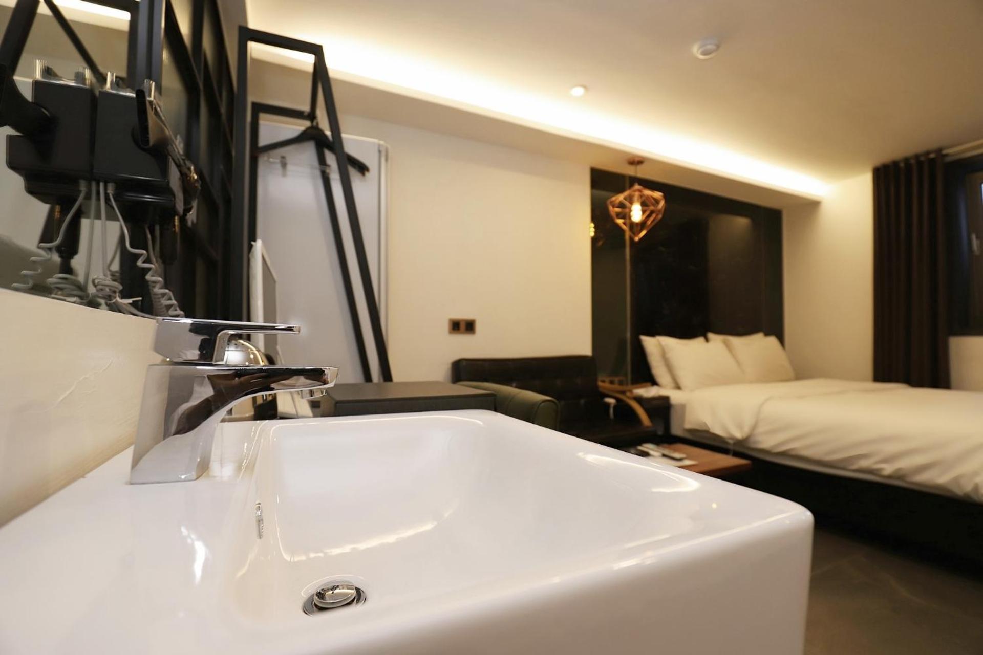 King Suite photo 3