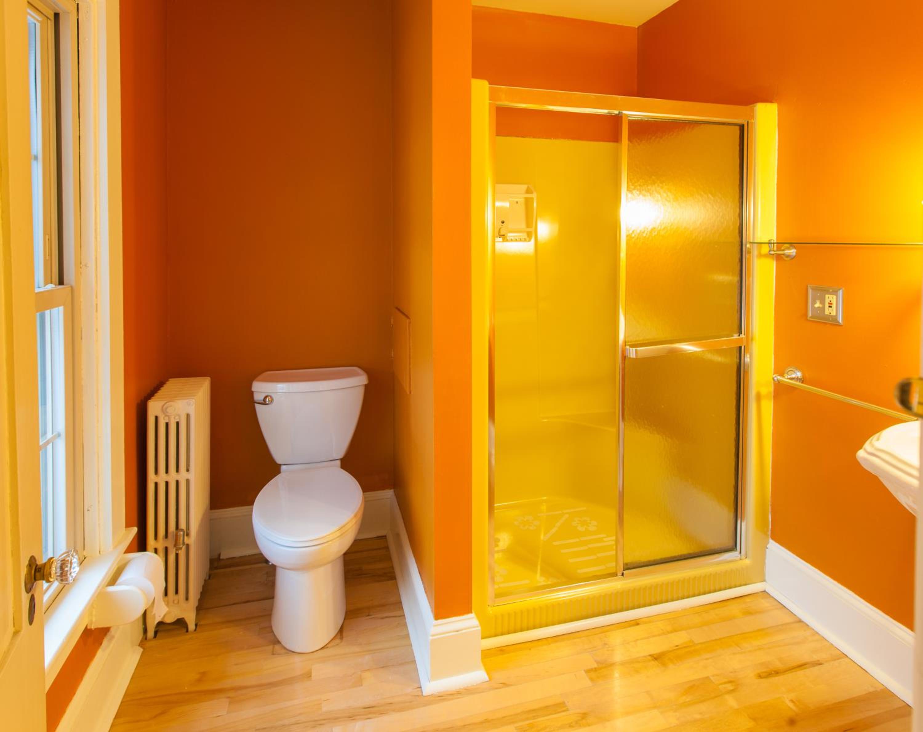 Classic Single Room with Shower photo 2