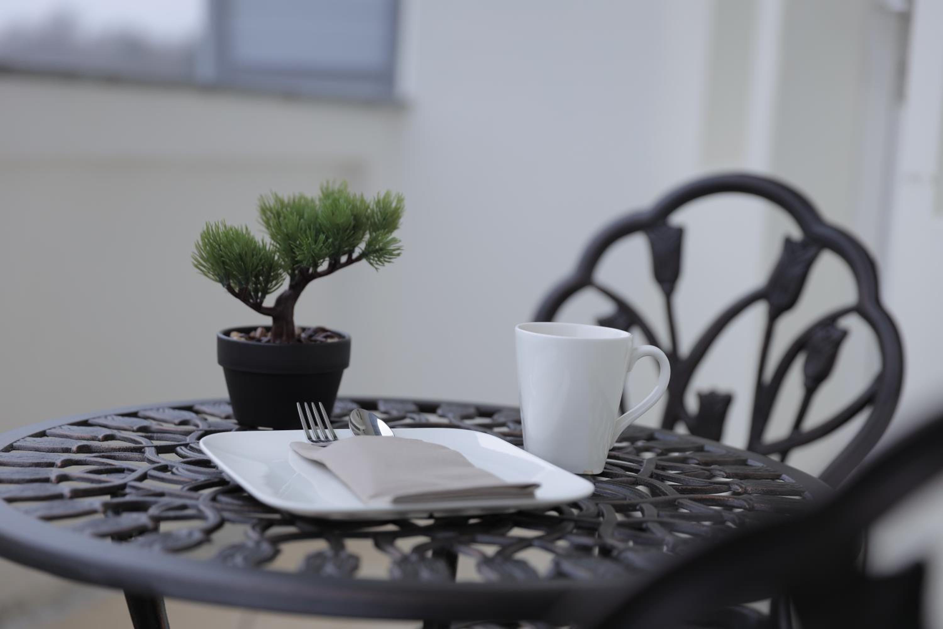 Apartment with Balcony photo 1
