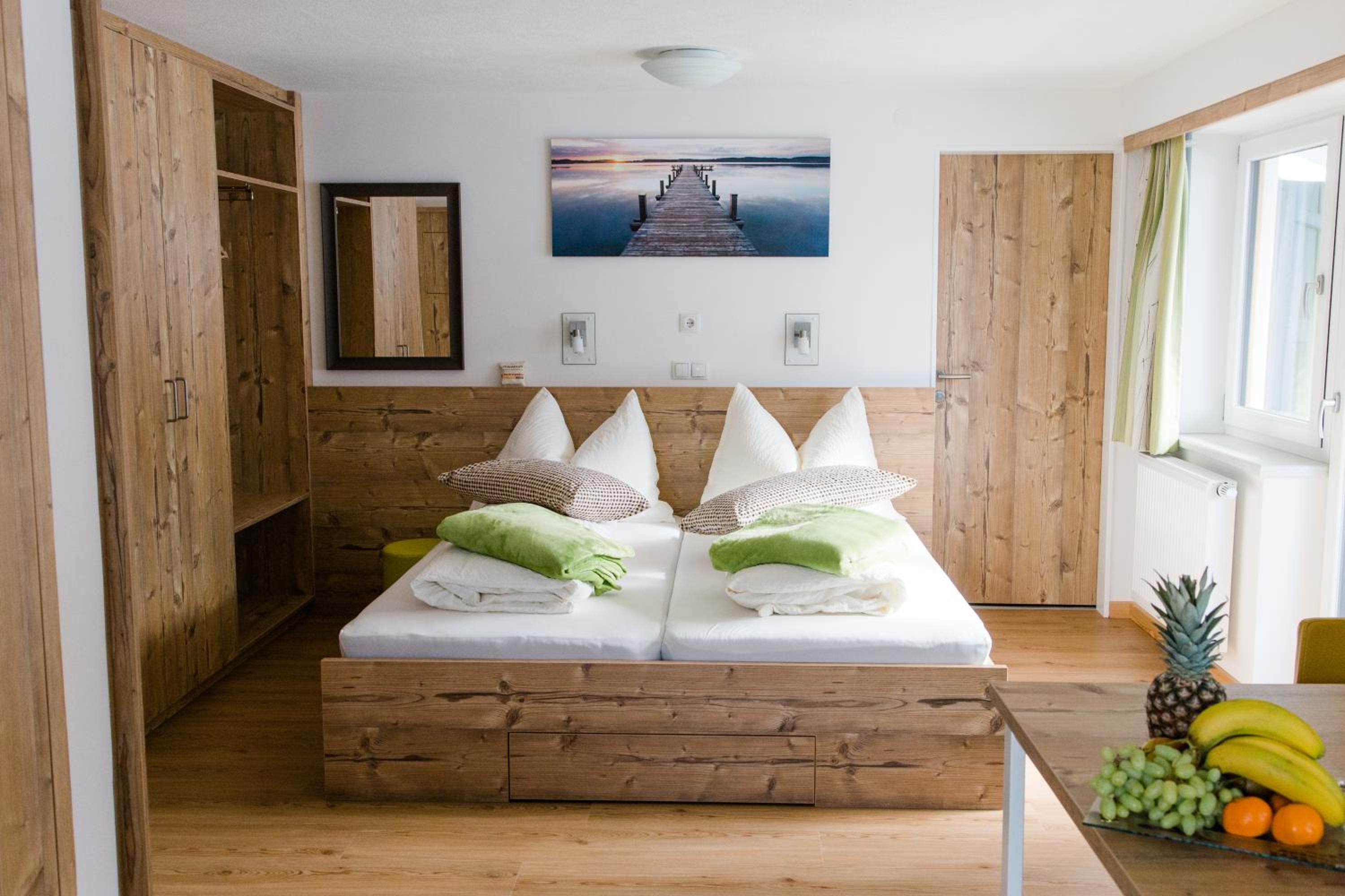 Studio Apartment 2