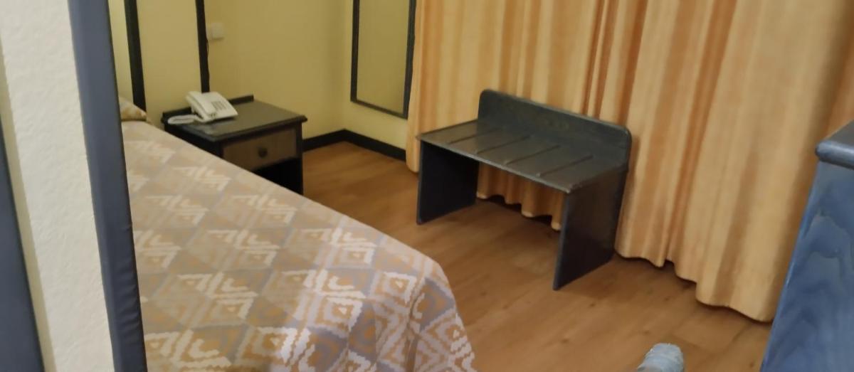 Budget Single Room