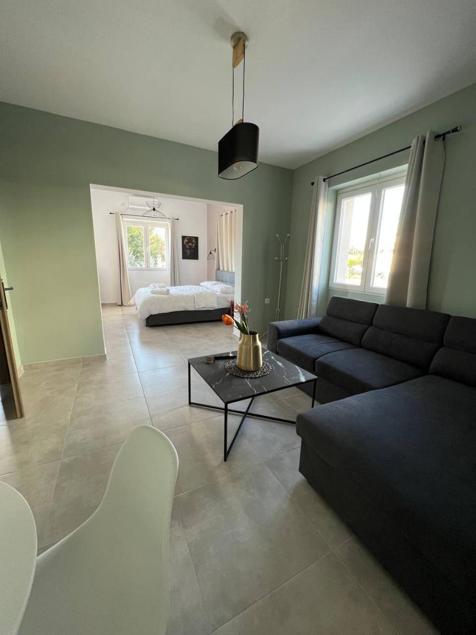 Superior Apartment photo 1