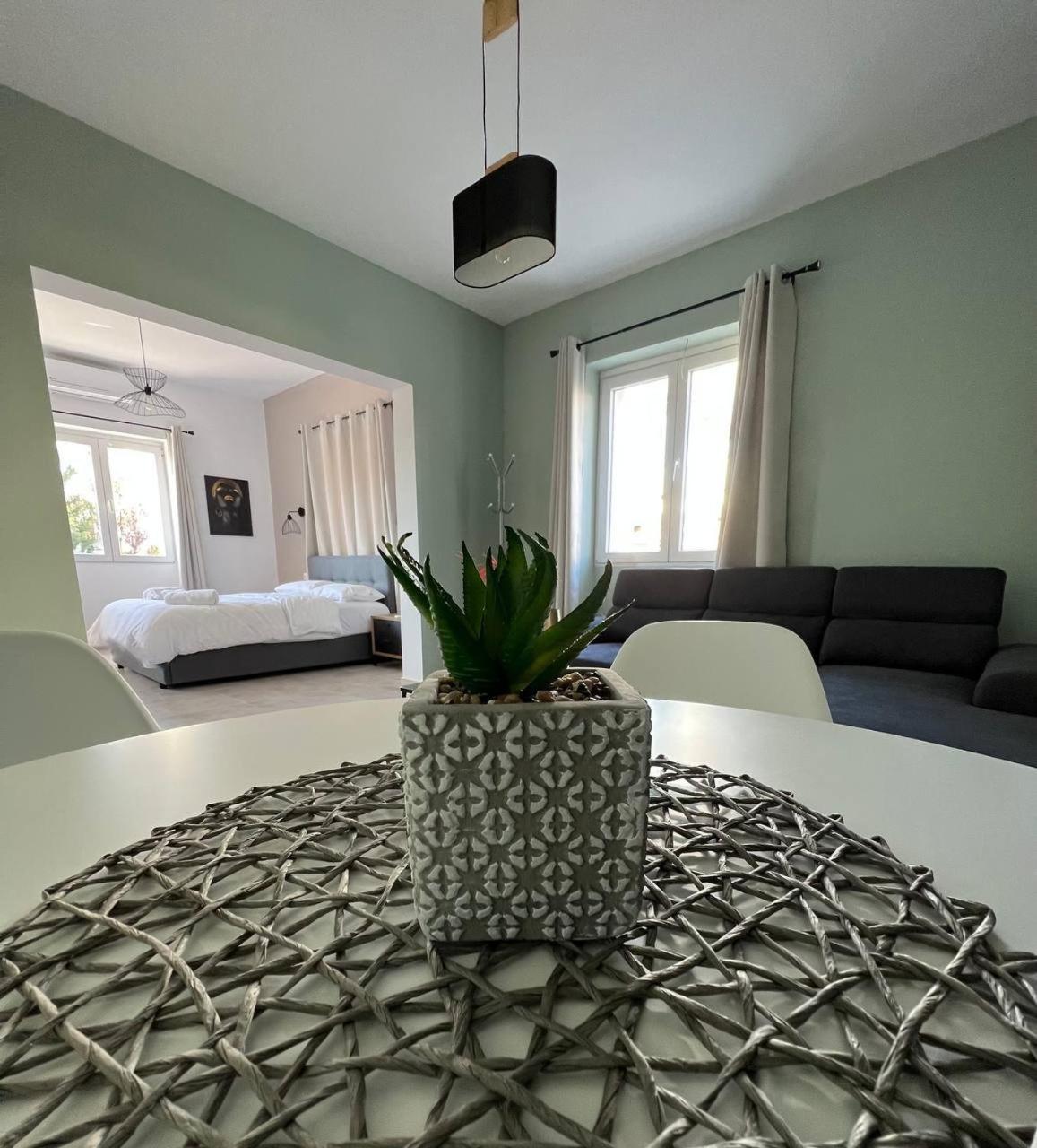 Superior Apartment photo 2