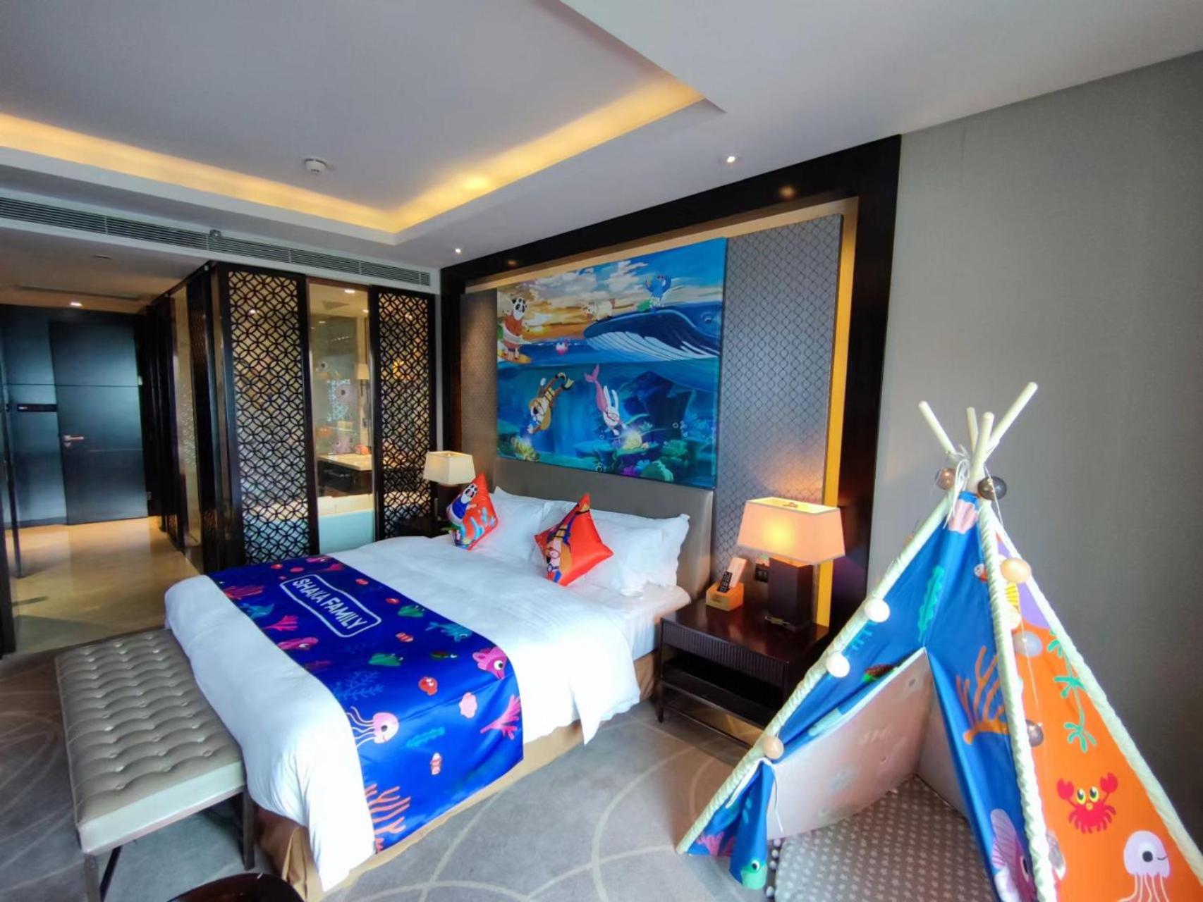 Deluxe Family Room(with Children's Outdoor Activity) photo 2