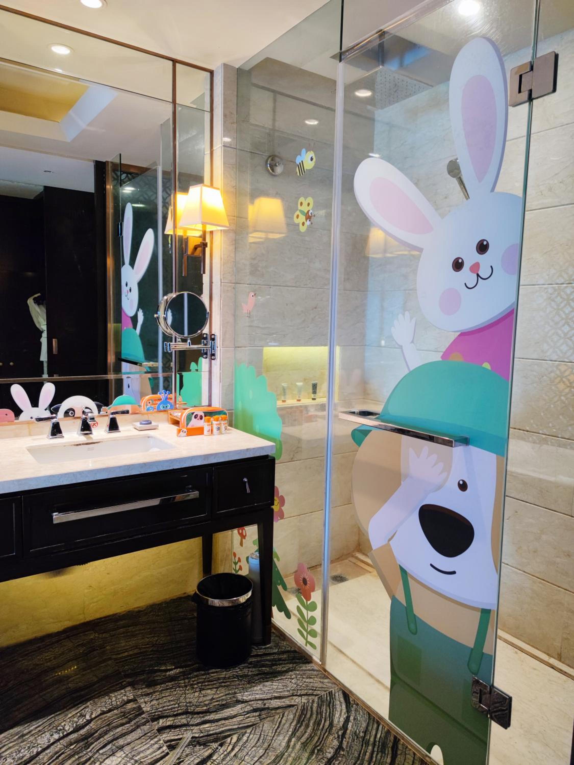 Deluxe Family Room(with Children's Outdoor Activity) photo 3