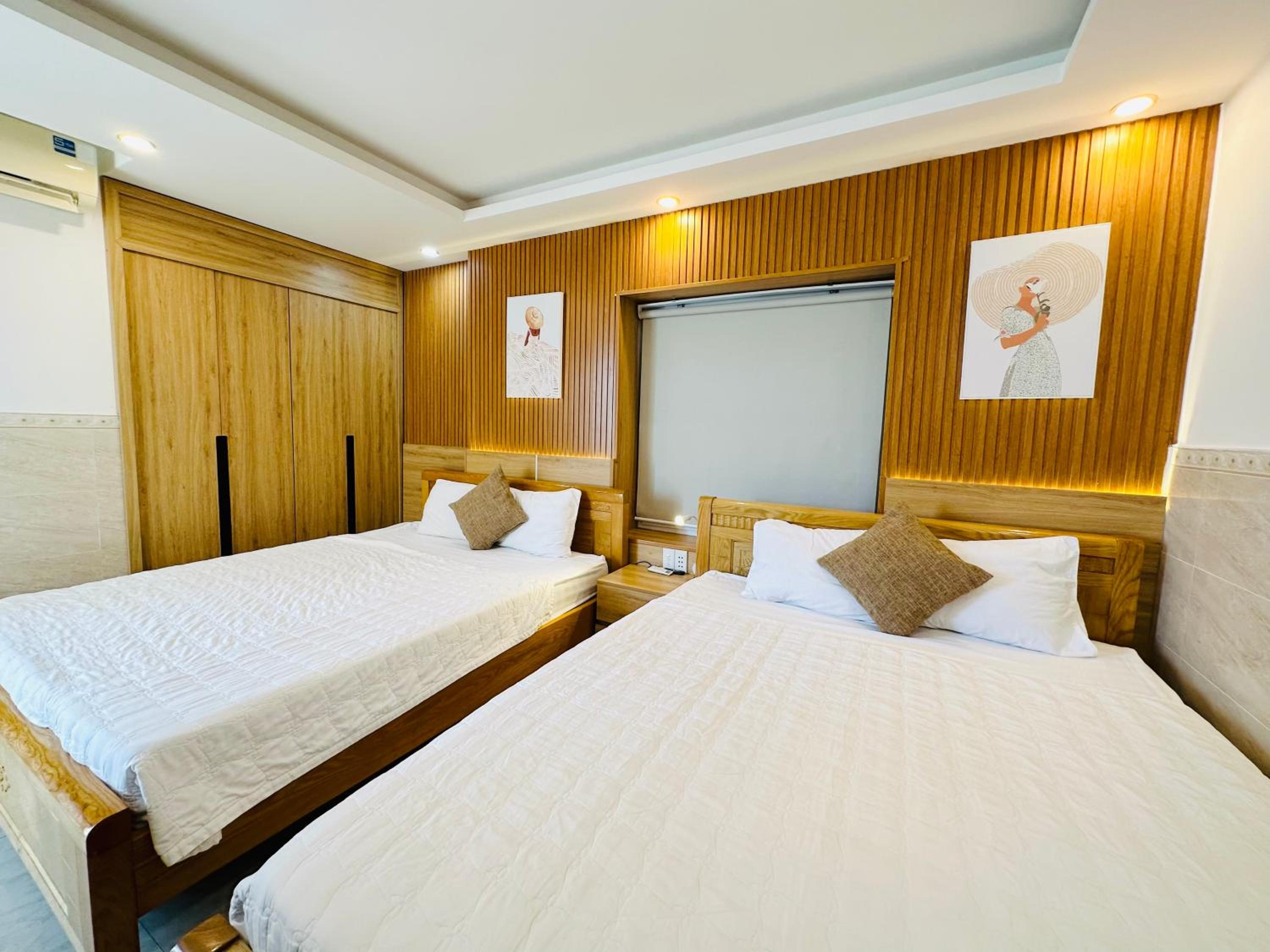 Queen Room with Two Queen Beds