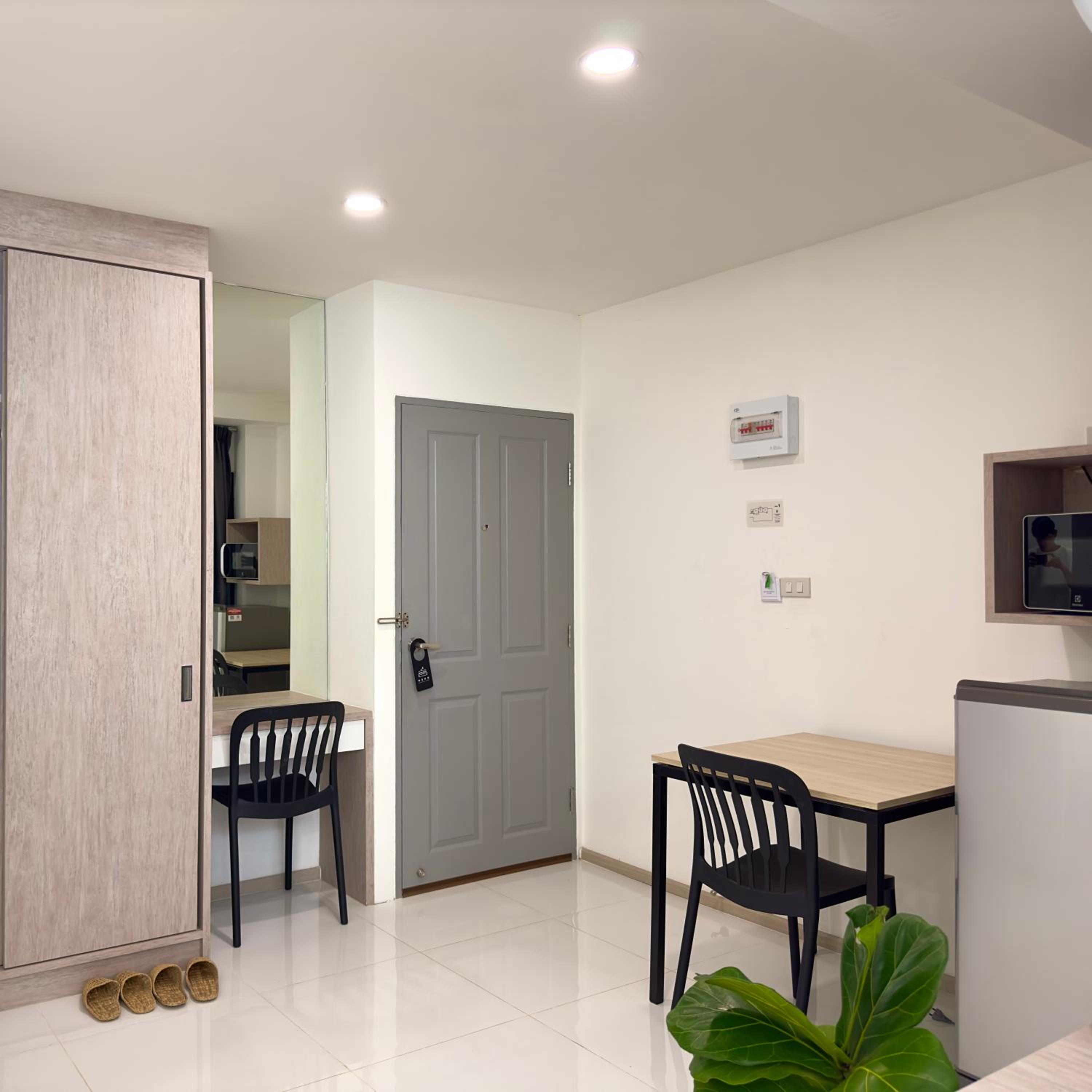 Superior King Room - Photo 2