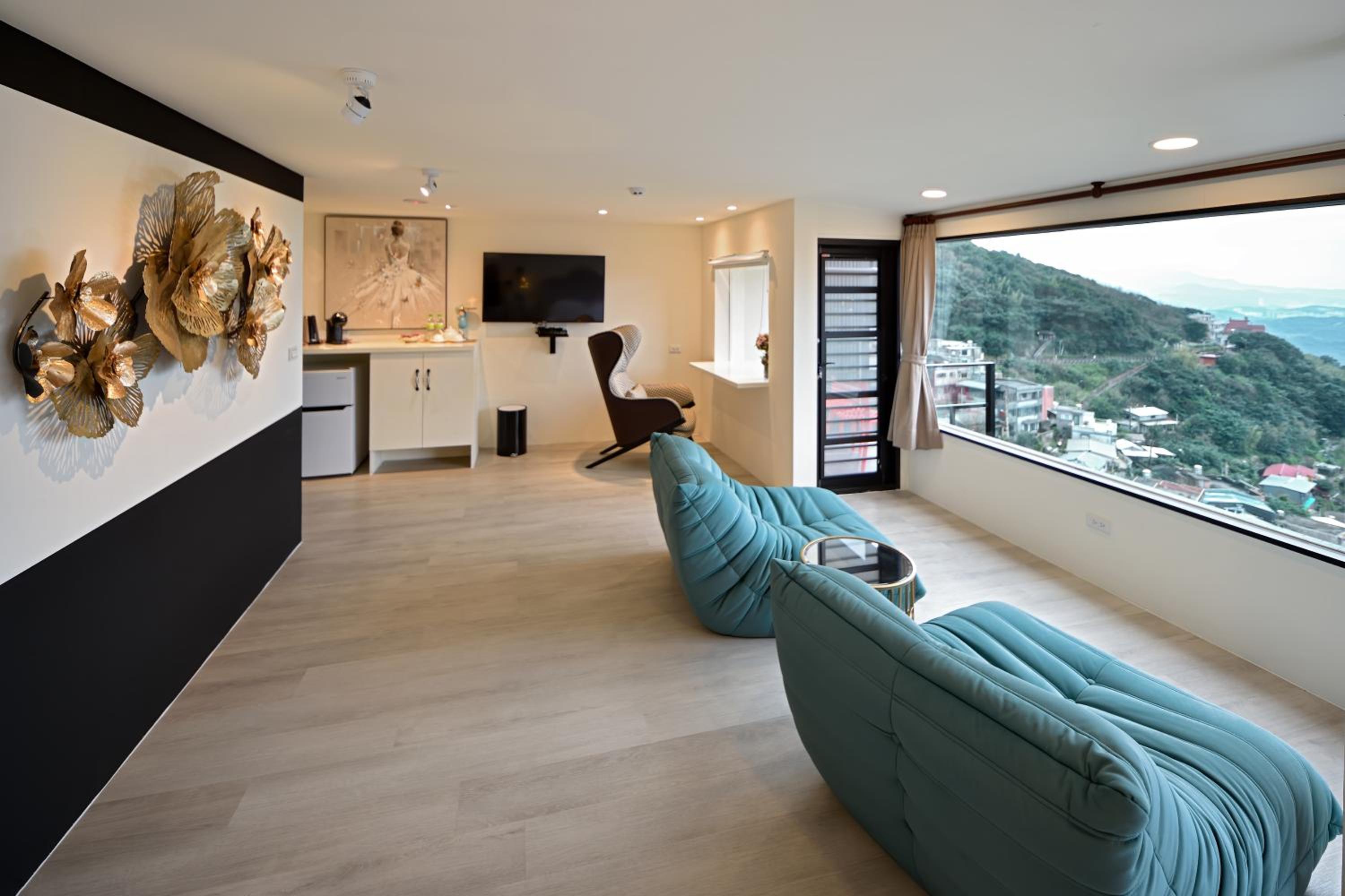 Queen Room with Sea View photo 2